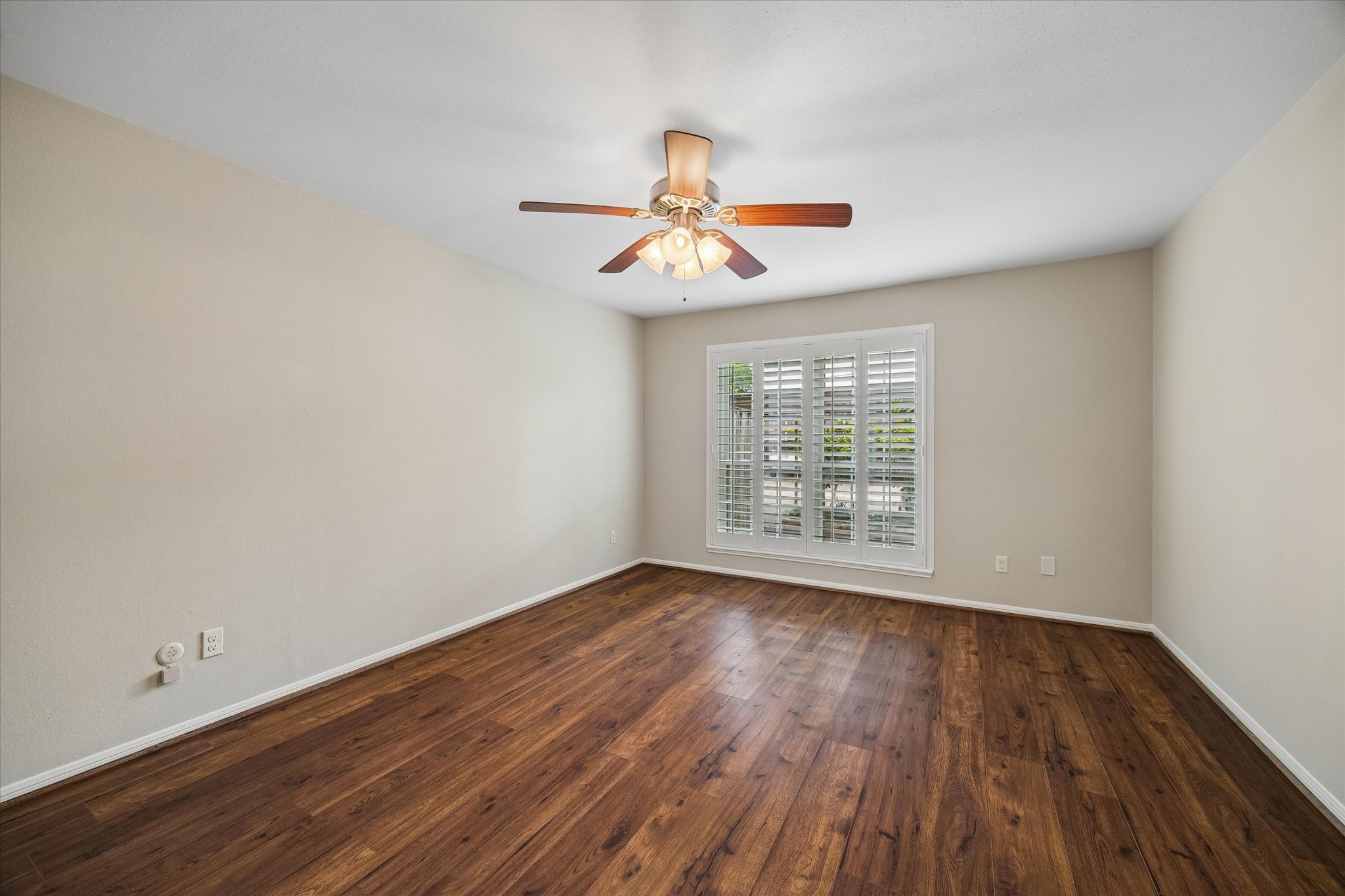  355 N Post Oak Lane #644 - 物件實景