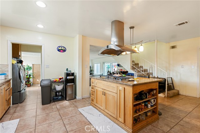 10431 Lesterford Avenue, Downey, California, 90241, United States, 3 Bedrooms Bedrooms, ,3 BathroomsBathrooms,Residential,For Sale,10431 Lesterford Avenue,1654097
