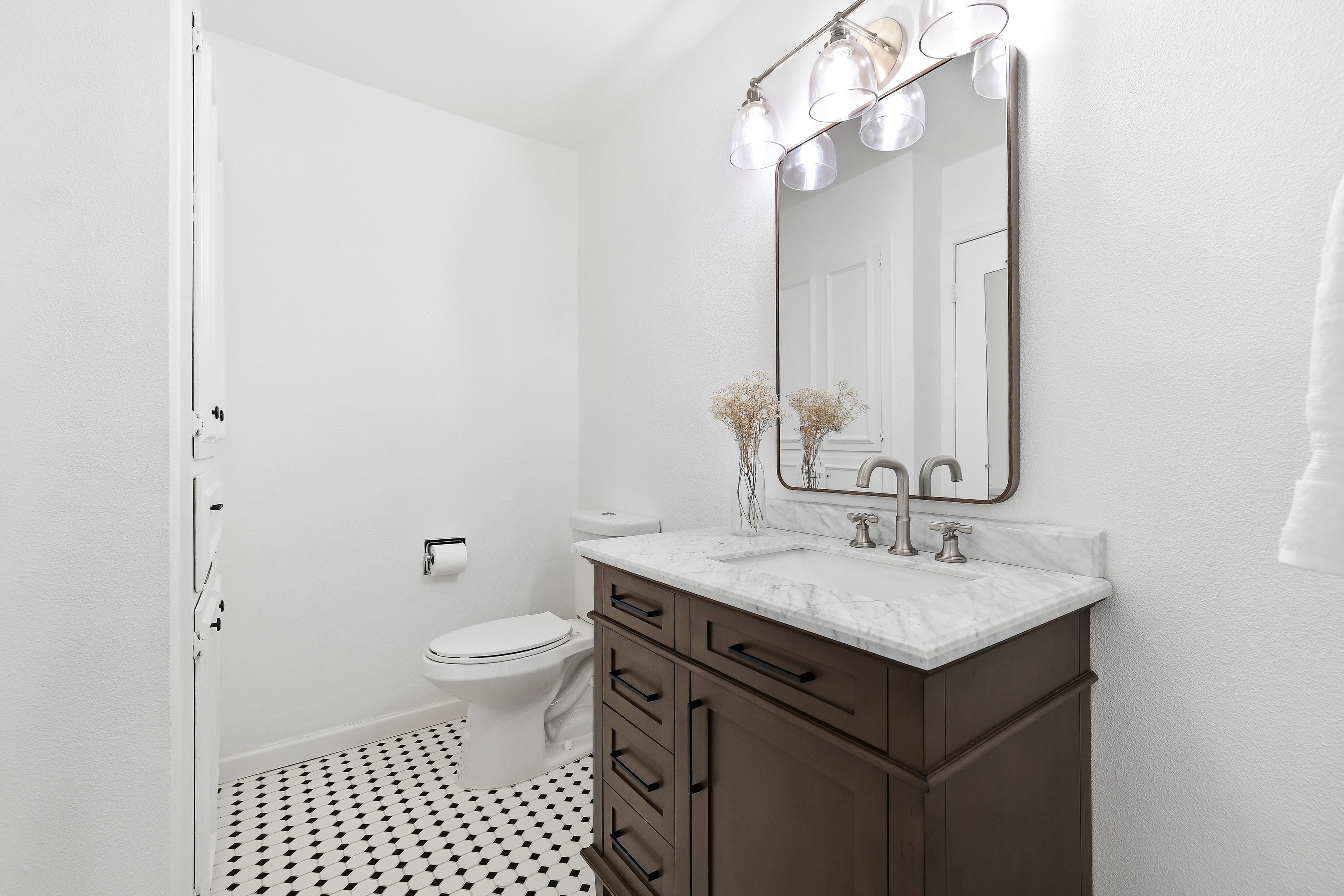  A Smart Buy in Alamo Heights - 物件實景
