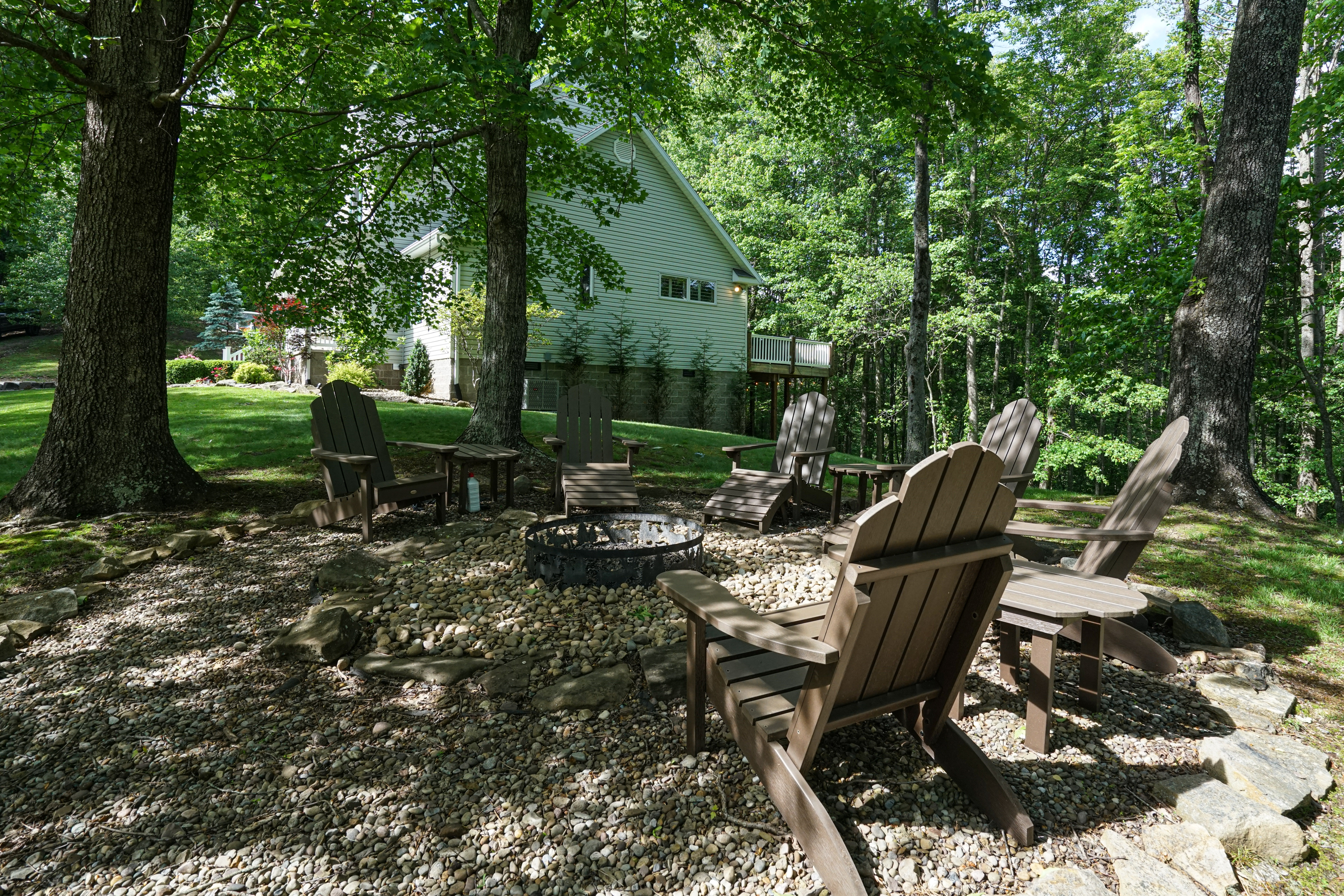Horner, West Virginia, 26732, United States, 4 Bedrooms Bedrooms, ,4 BathroomsBathrooms,Residential,For Sale,1955004