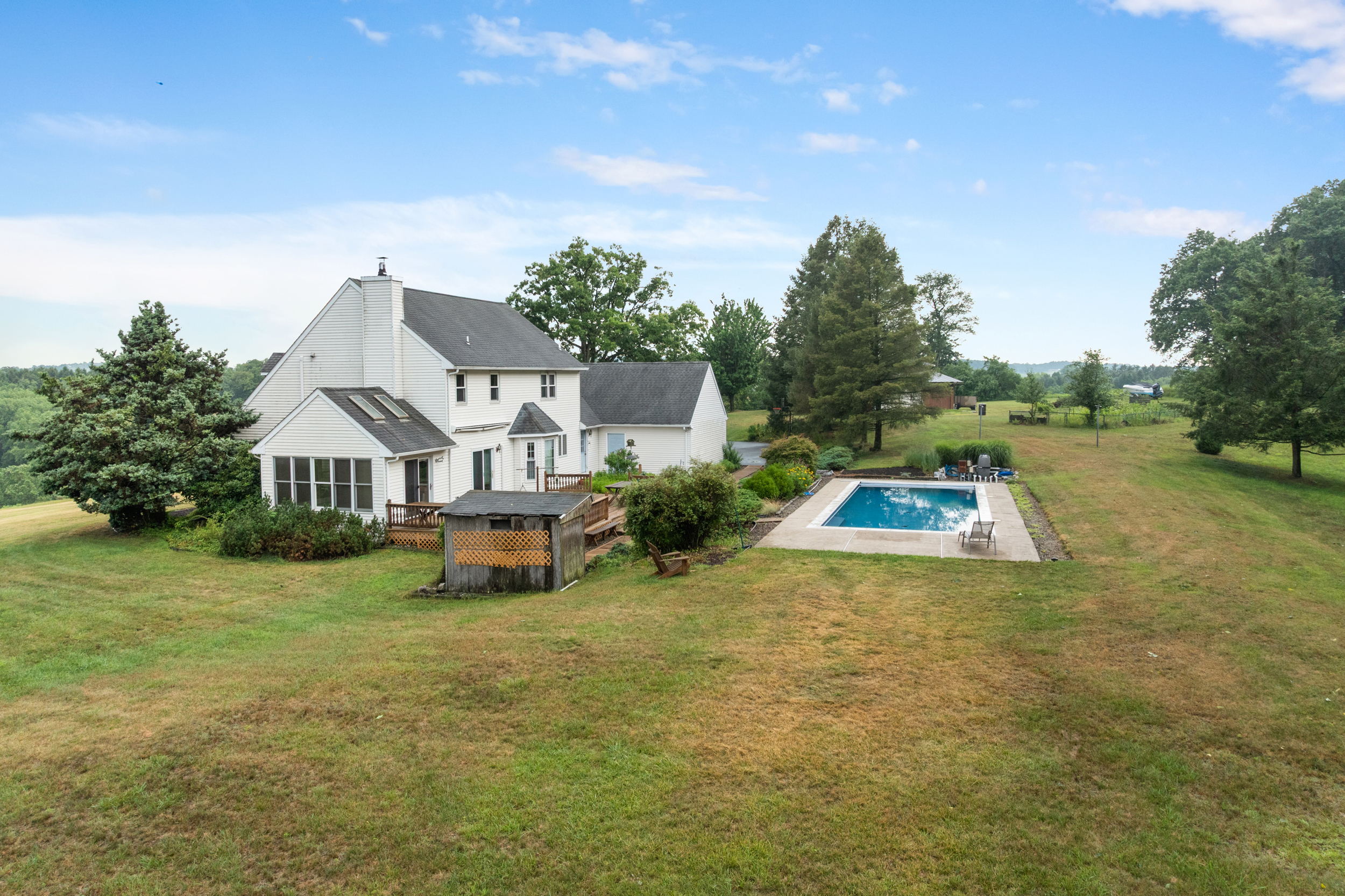 New Tripoli, Pennsylvania, 18066-2432, United States, 3 Bedrooms Bedrooms, ,3 BathroomsBathrooms,Residential,For Sale,1945015