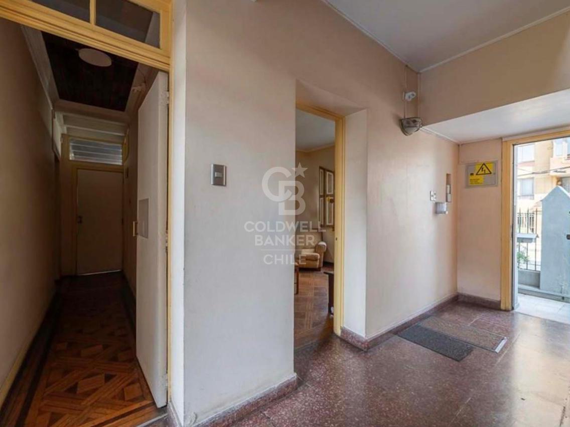 Providencia, Chile, 7 Bedrooms Bedrooms, ,7 BathroomsBathrooms,Residential,For Sale,1828187