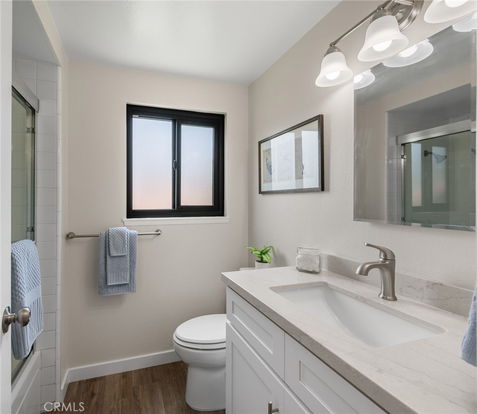 Huntington Beach, California, 92646, United States, 4 Bedrooms Bedrooms, ,3 BathroomsBathrooms,Residential,For Sale,1912576