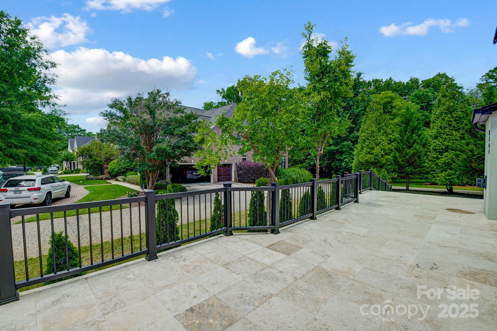 Charlotte, North Carolina, 28226, United States, 4 Bedrooms Bedrooms, ,4 BathroomsBathrooms,Residential,For Sale,1795326