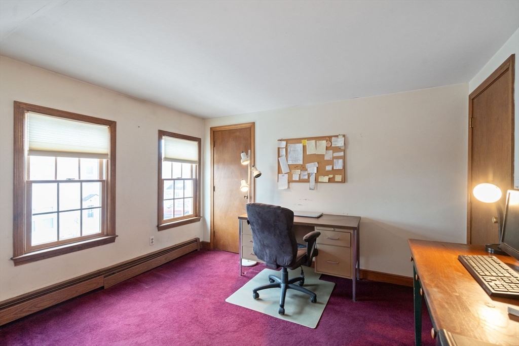 Maynard, Massachusetts, 01754, United States, 3 Bedrooms Bedrooms, ,2 BathroomsBathrooms,Residential,For Sale,1994819