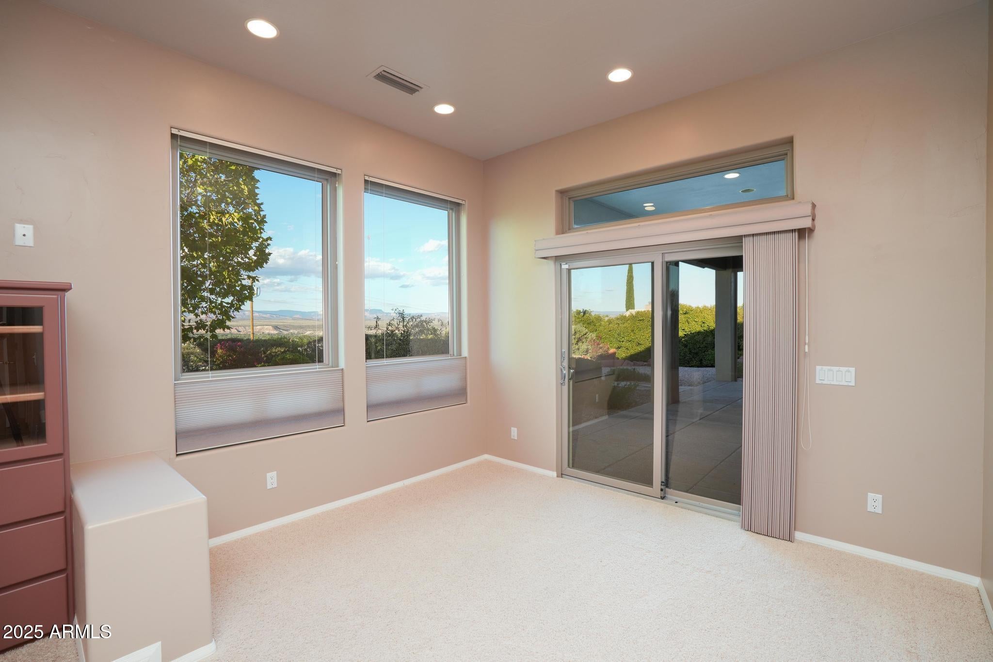 Cottonwood, Arizona, 86326, United States, 3 Bedrooms Bedrooms, ,3 BathroomsBathrooms,Residential,For Sale,1992035