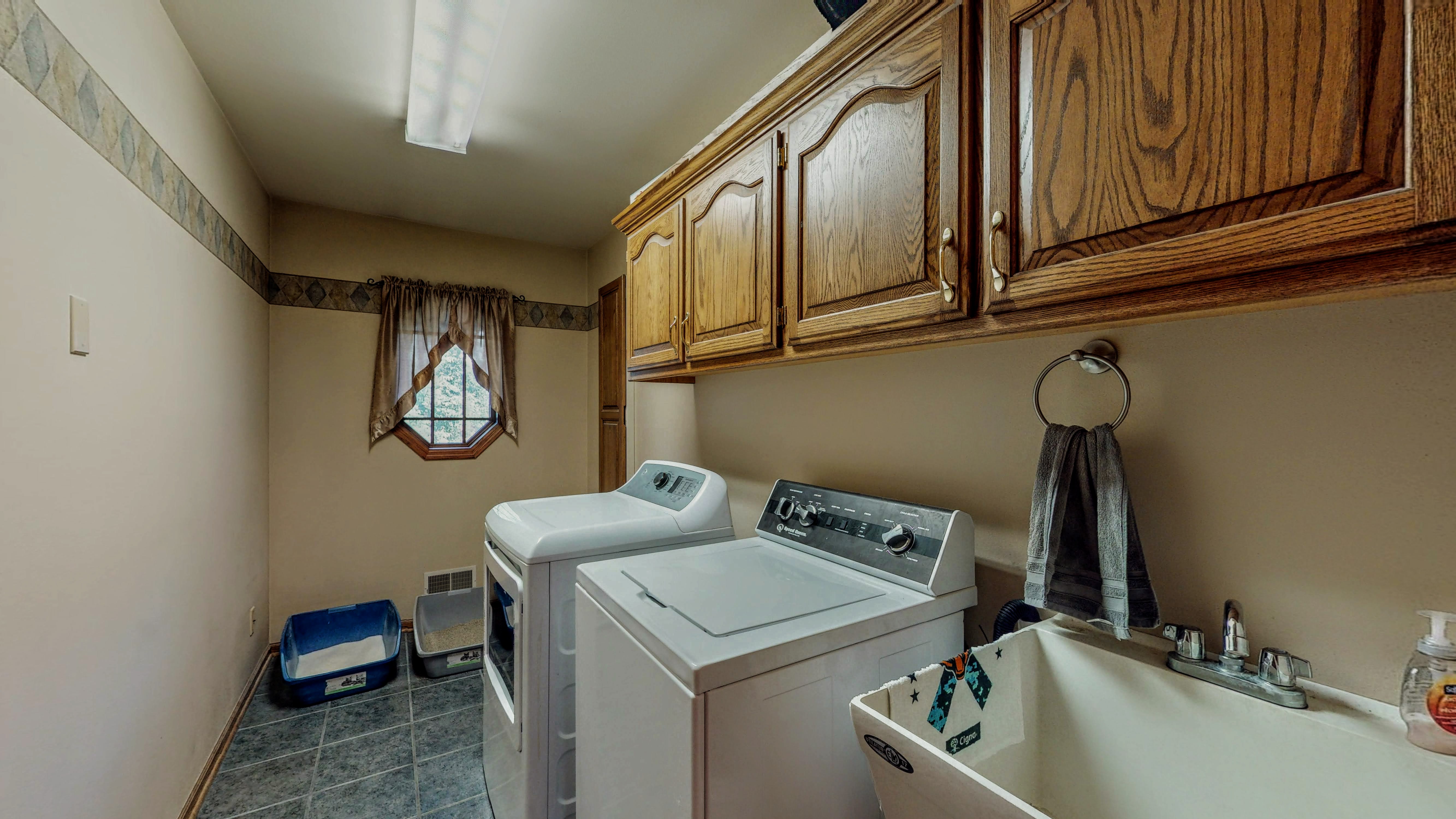 Milton, Wisconsin, 53563, United States, 4 Bedrooms Bedrooms, ,4 BathroomsBathrooms,Residential,For Sale,1905795