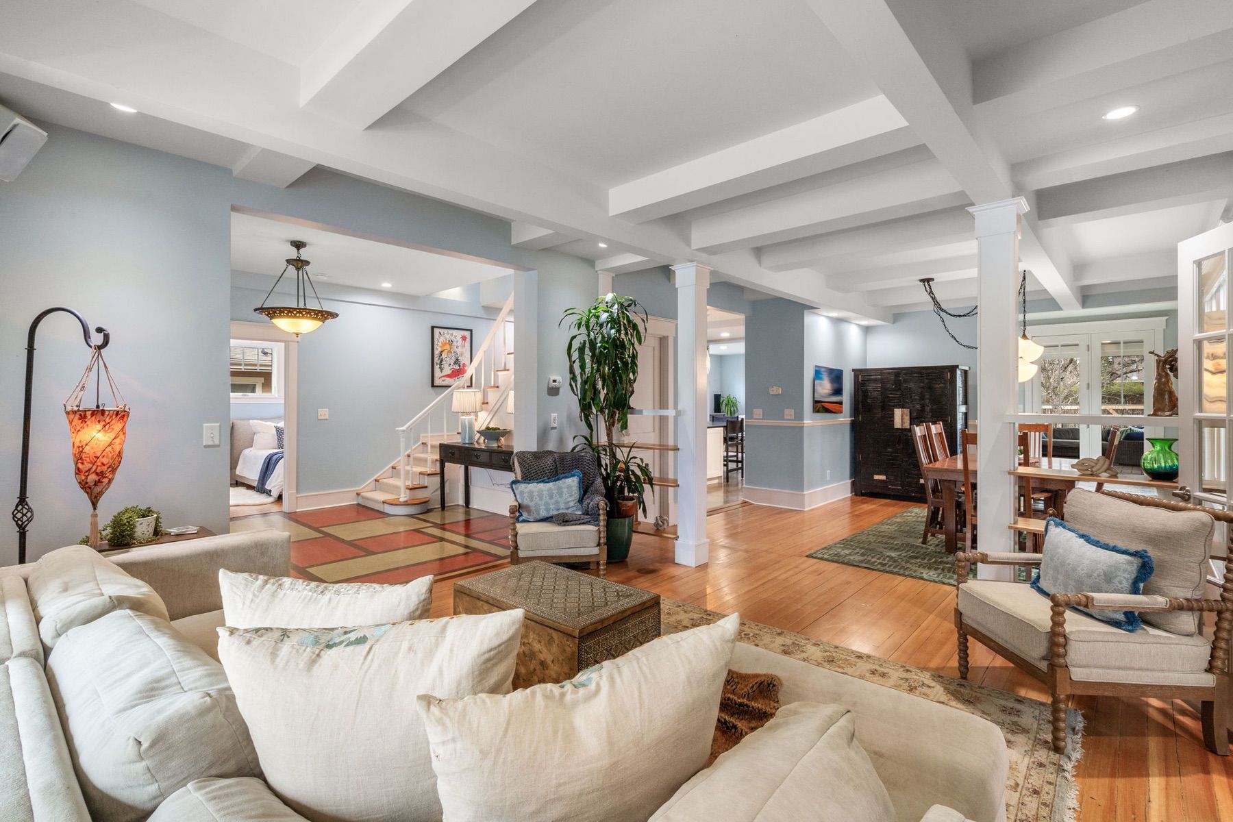  810 S Willson Ave - 物件實景