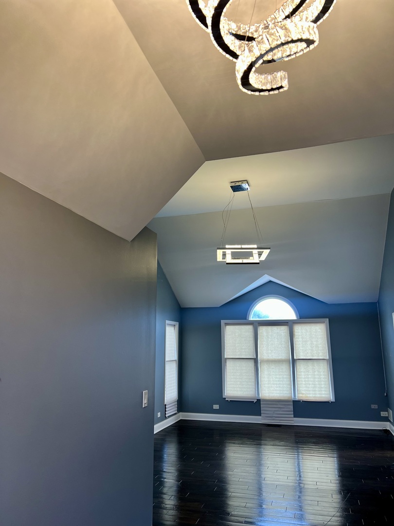 Aurora, Illinois, 60506, United States, 5 Bedrooms Bedrooms, ,5 BathroomsBathrooms,Residential,For Sale,1891548