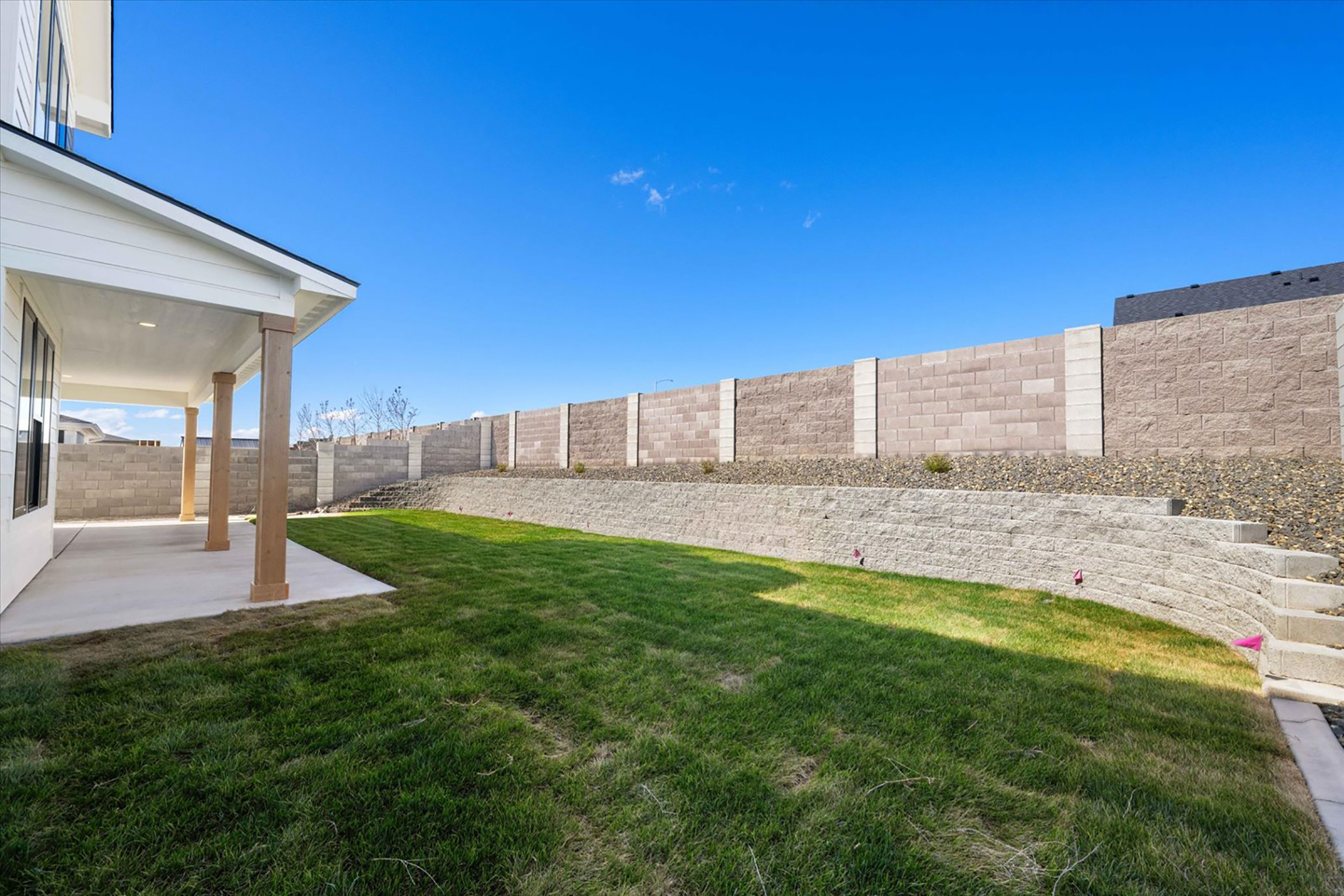  5 bed plus den and 2nd family room, great plan - 物件實景