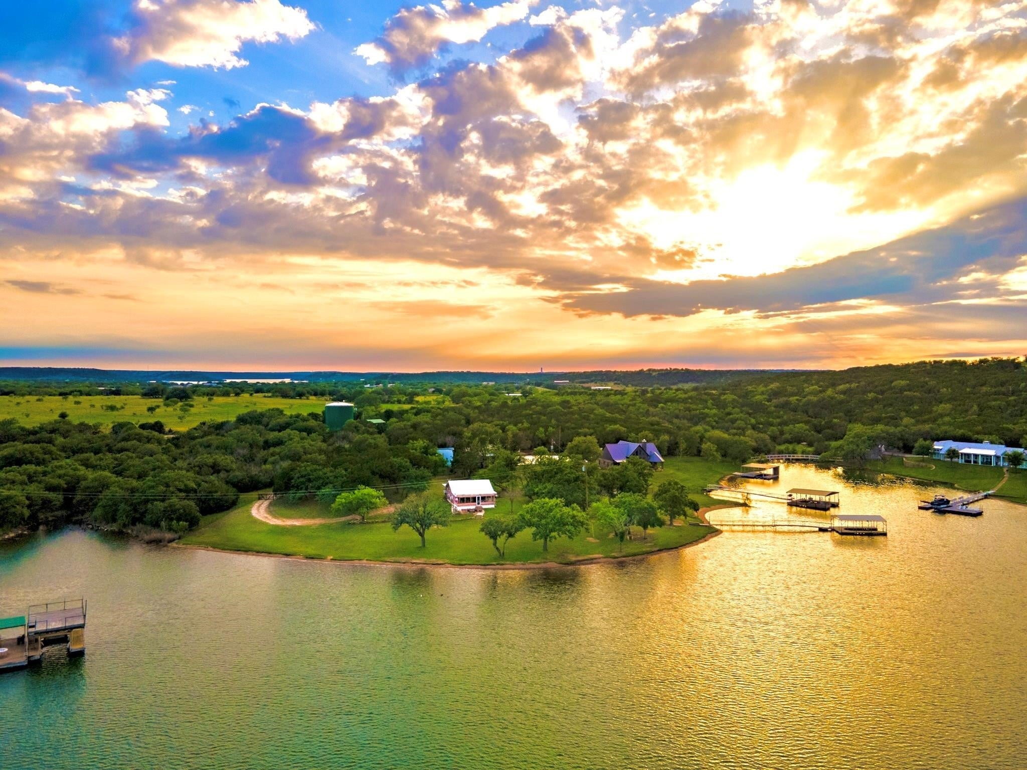 Possum Kingdom Lake, Texas, 76450, United States, 2 Bedrooms Bedrooms, ,1 BathroomBathrooms,Residential,For Sale,1979267