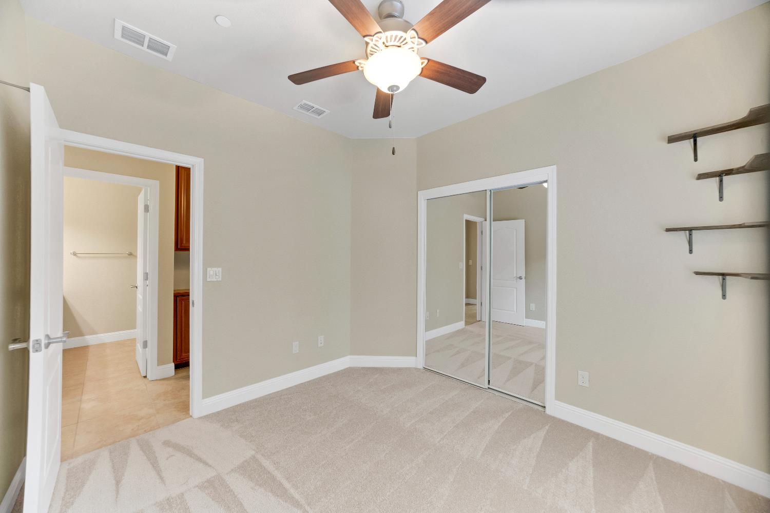 Roseville, California, 95661, United States, 3 Bedrooms Bedrooms, ,2 BathroomsBathrooms,Residential,For Sale,1987670