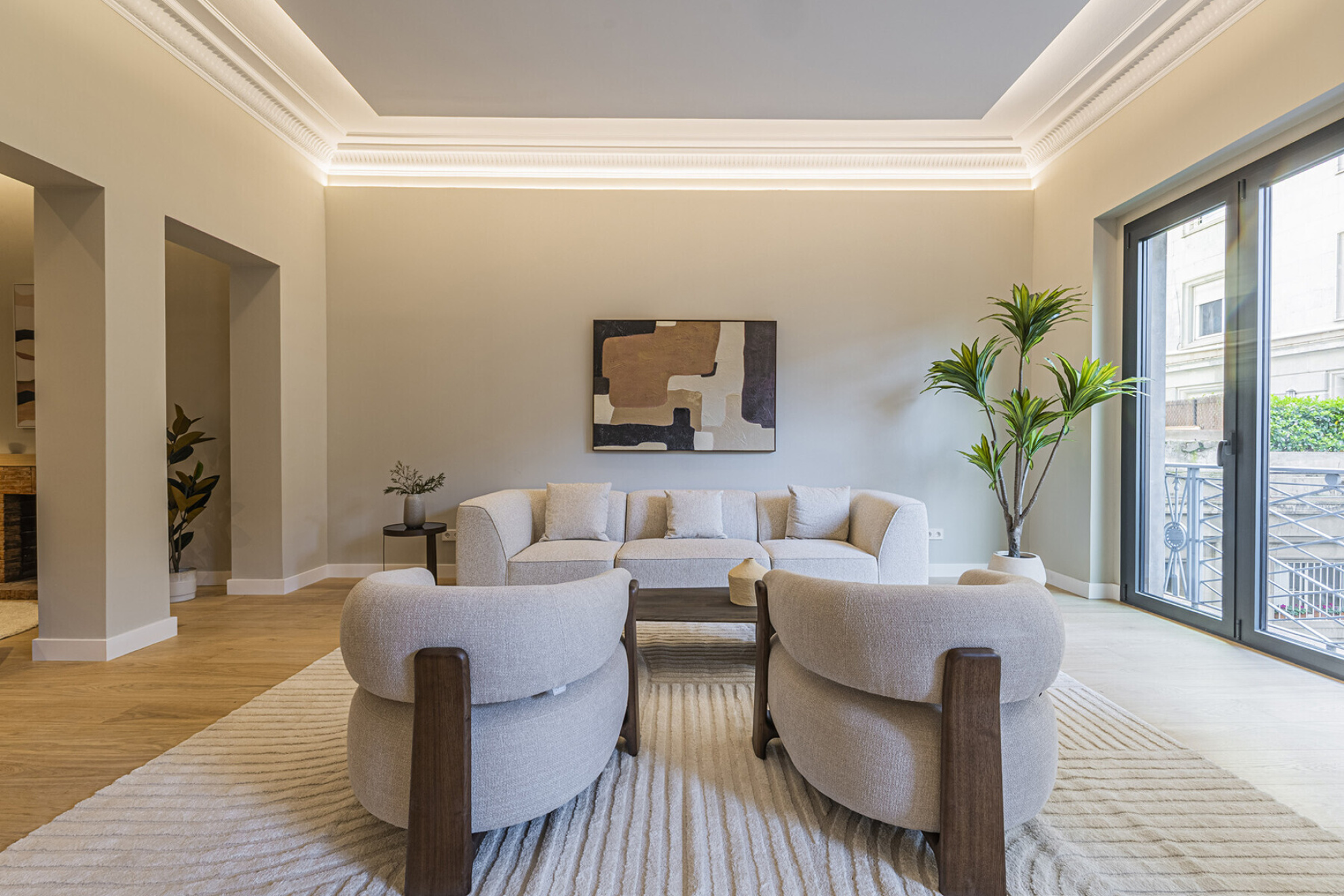 Elegant 5 Bedroom Renovated Apartment in Barcelona - 物件實景
