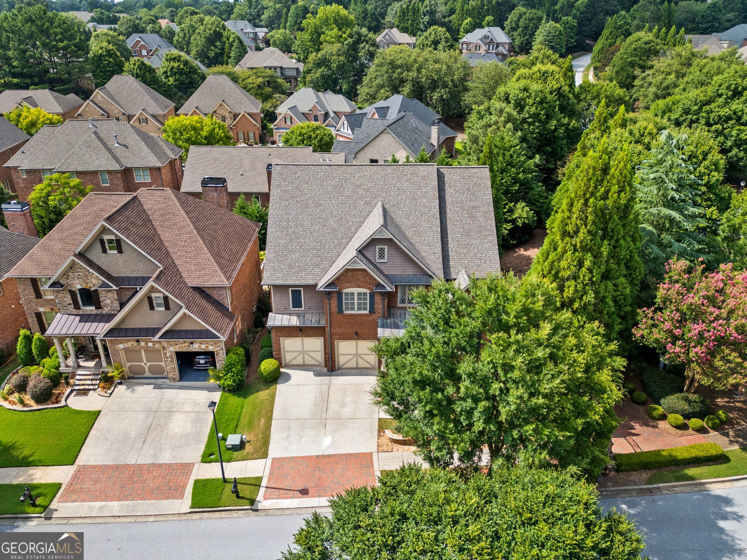 Snellville, Georgia, 30078, United States, 4 Bedrooms Bedrooms, ,5 BathroomsBathrooms,Residential,For Sale,1992513