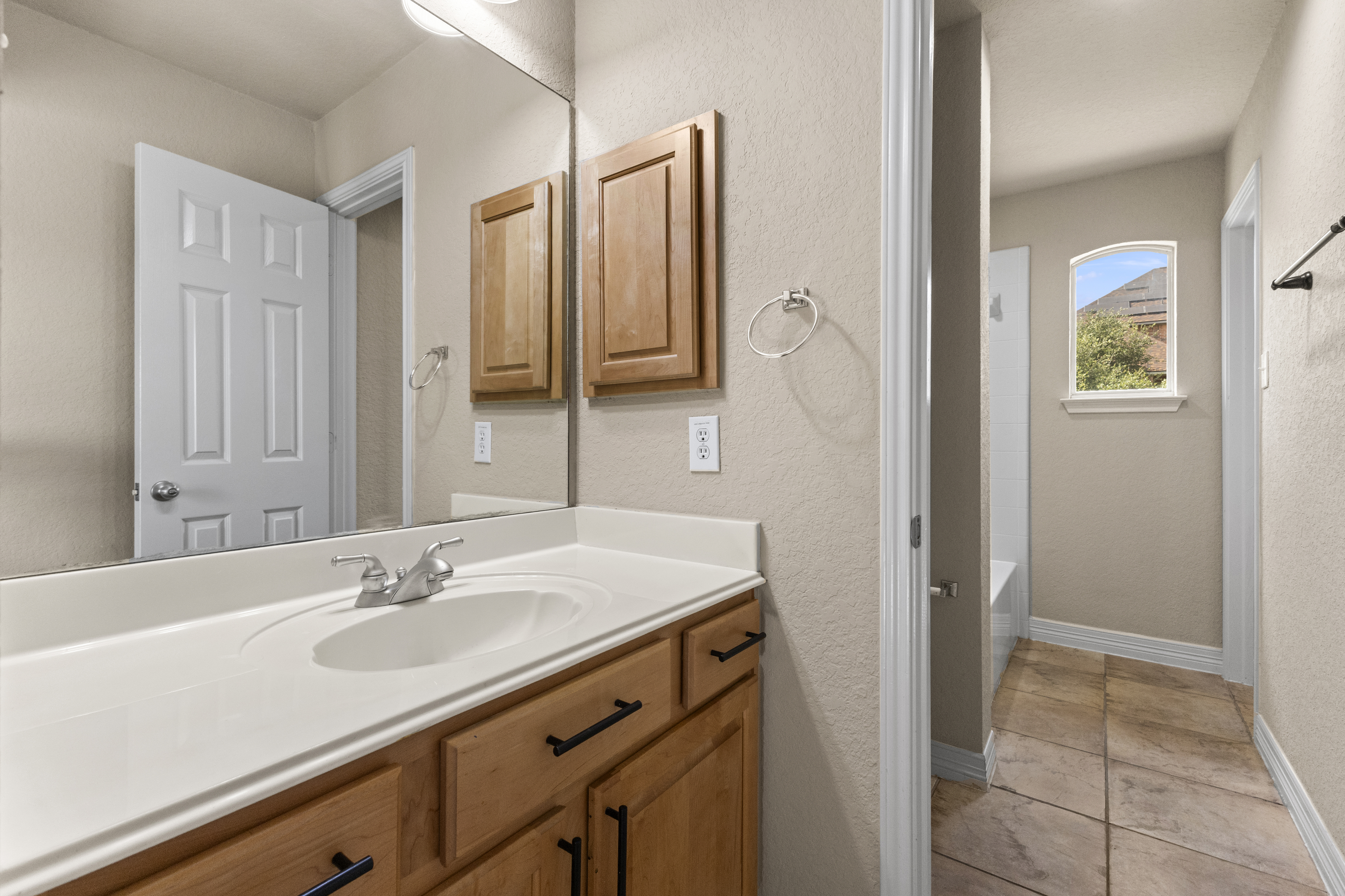  Energy Efficient Stone Oak Living in Gated Mesa Grande - 物件實景