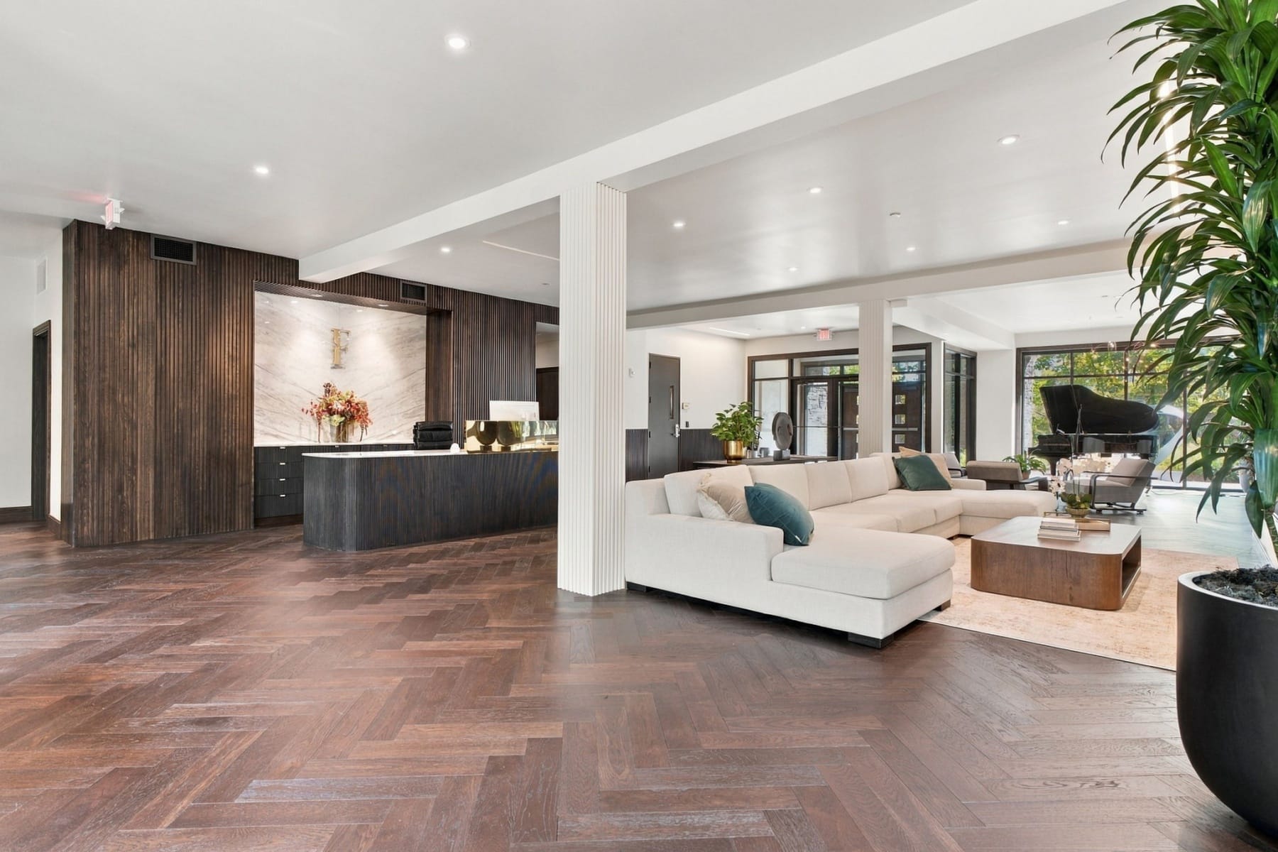  21 D AVE #4 Lake Oswego, OR 97034 - 物件實景