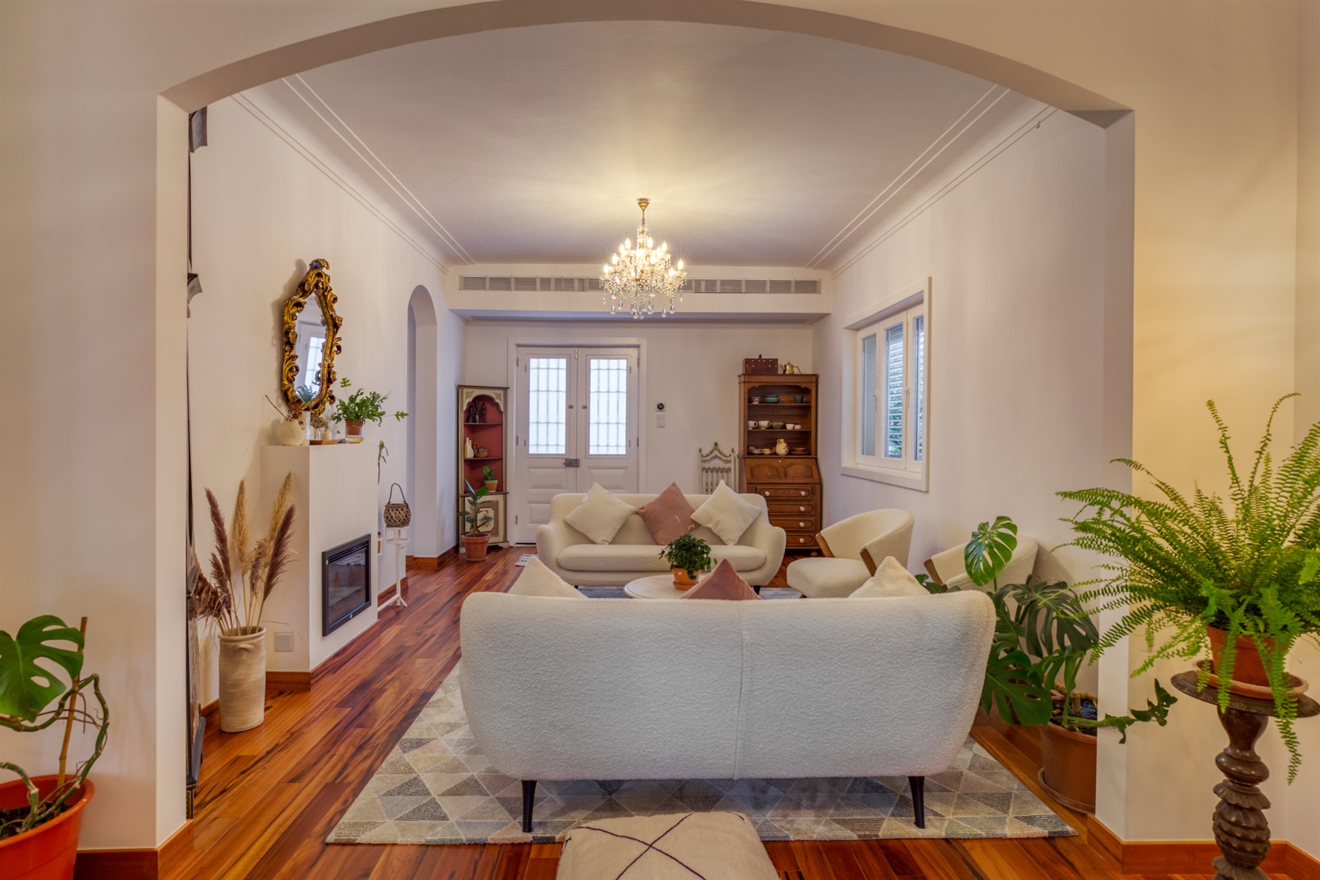  Detached house, 7 bedrooms, for Sale - 物件實景