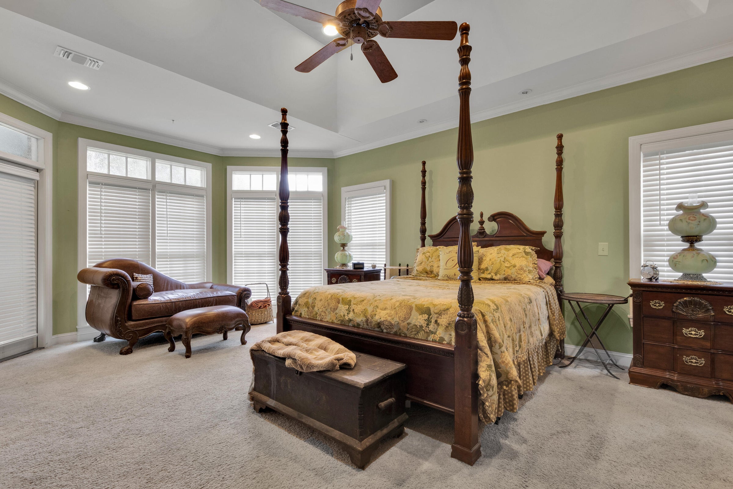 Fulton, Mississippi, 38843, United States, 4 Bedrooms Bedrooms, ,4 BathroomsBathrooms,Residential,For Sale,1976372