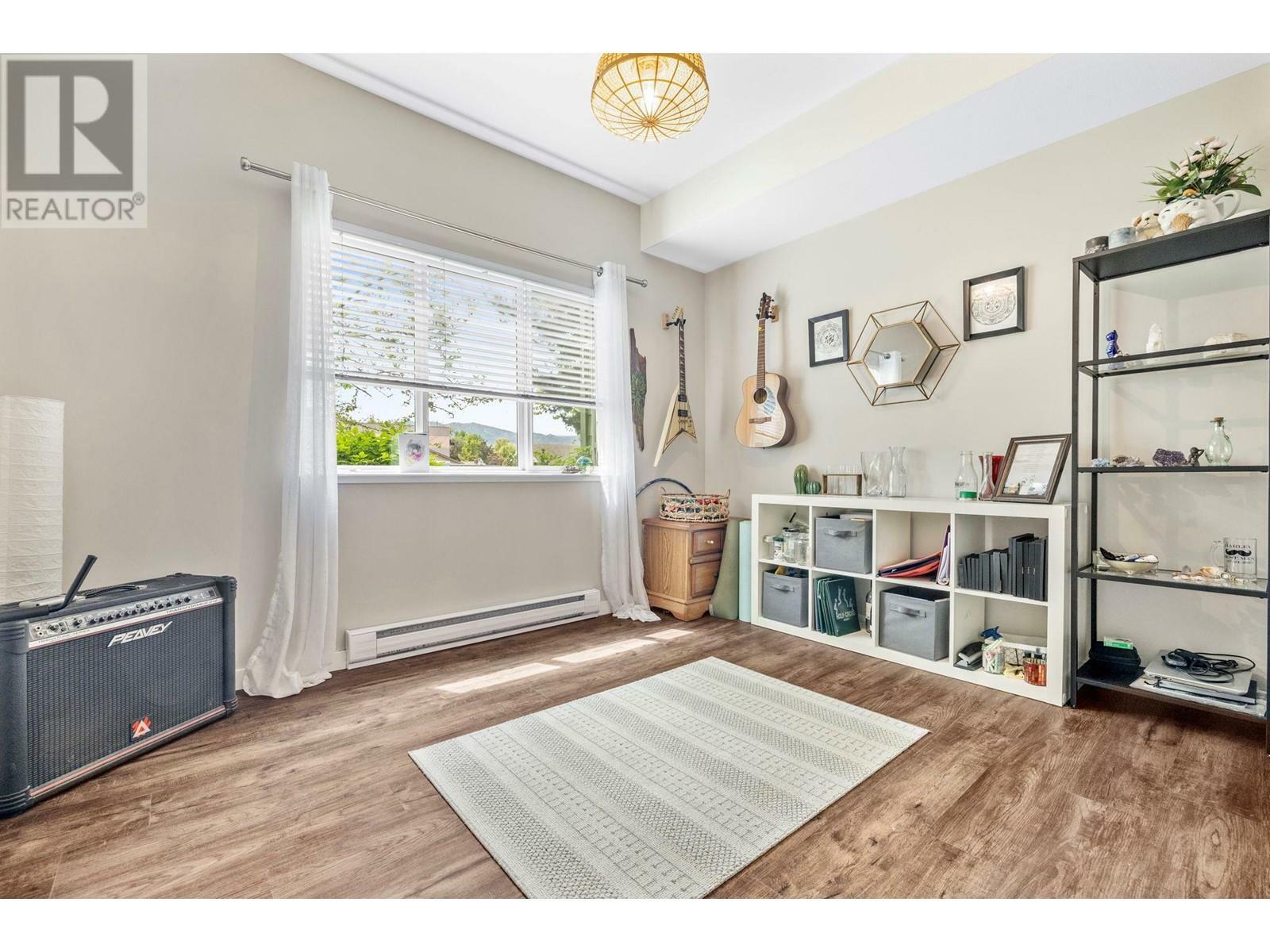 KELOWNA, British Columbia, V1W 1A4, CA, 2 Bedrooms Bedrooms, ,2 BathroomsBathrooms,Residential,For Sale,1837989