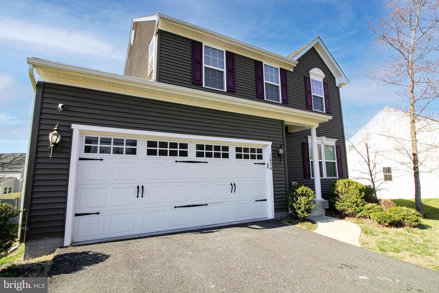 Essex, Maryland, 21221, United States, 5 Bedrooms Bedrooms, ,4 BathroomsBathrooms,Residential,For Sale,1746214