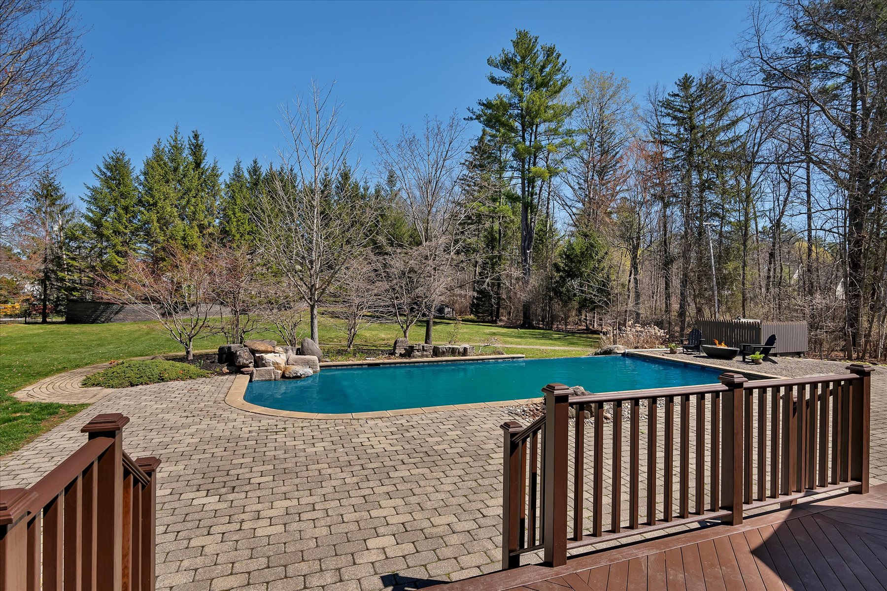  5 Old English Road, Slingerlands, NY 12159 - 物件實景