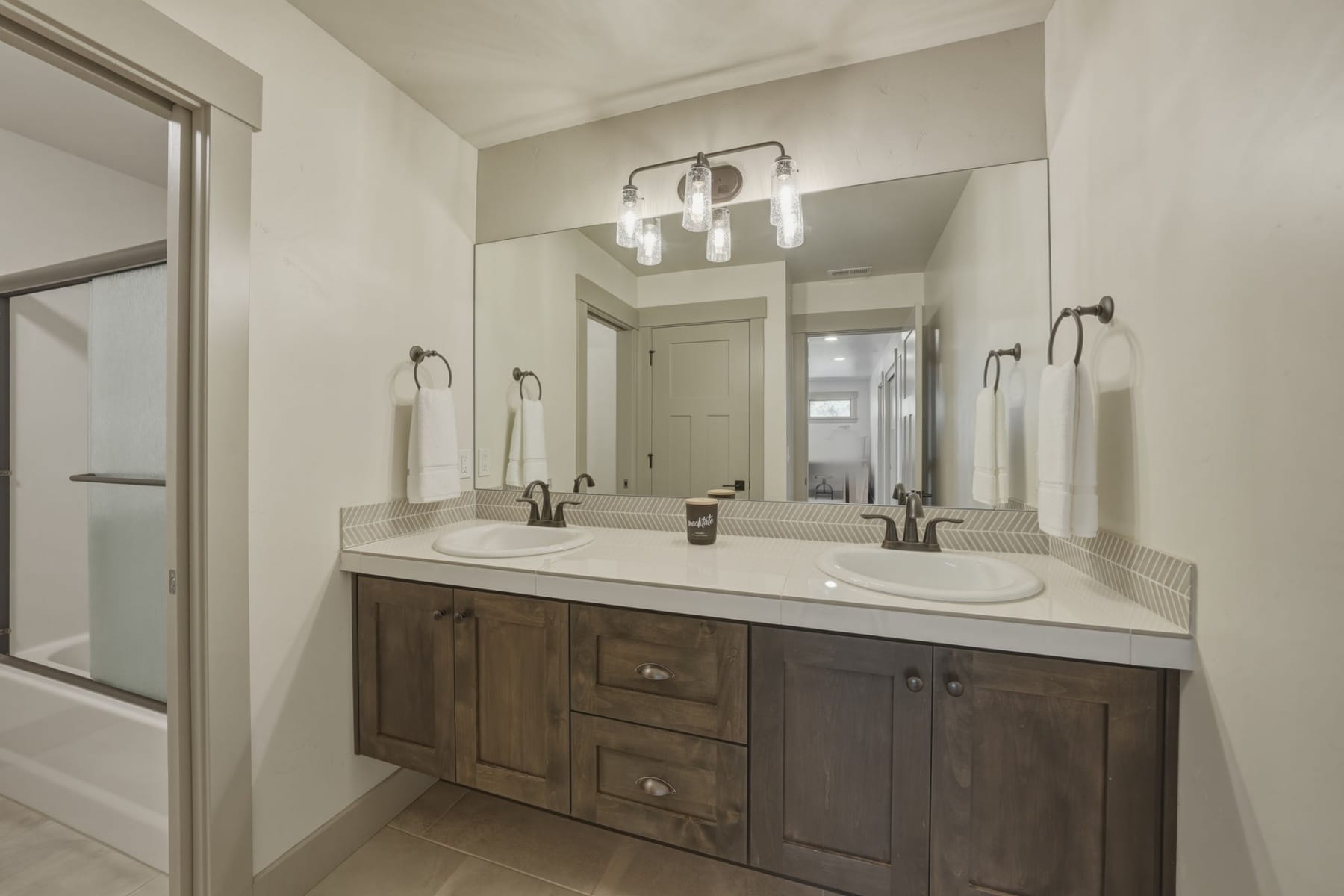  2005 NW Glassow Drive Bend, OR 97703 - 物件實景