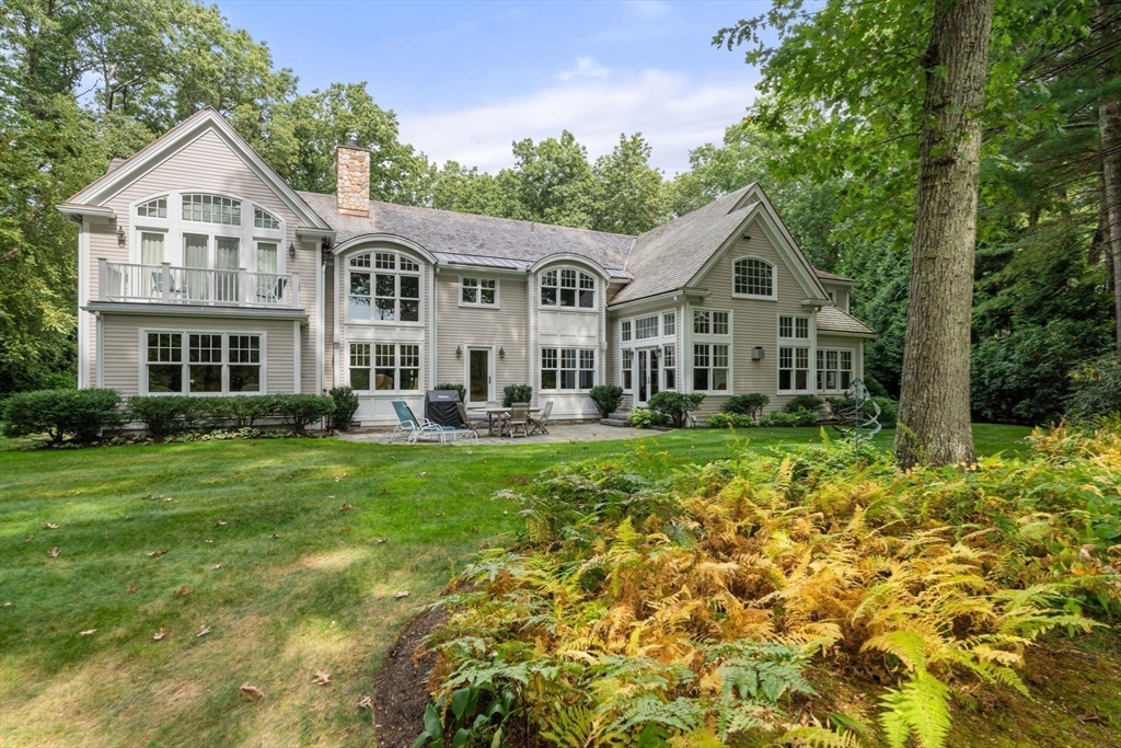 Wellesley, Massachusetts, 02482, United States, 6 Bedrooms Bedrooms, ,8 BathroomsBathrooms,Residential,For Sale,1988336