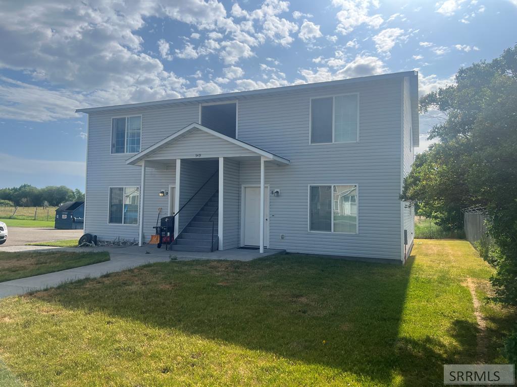 IDAHO FALLS, Idaho, 83401, United States, 8 Bedrooms Bedrooms, ,4 BathroomsBathrooms,Residential,For Sale,1927725
