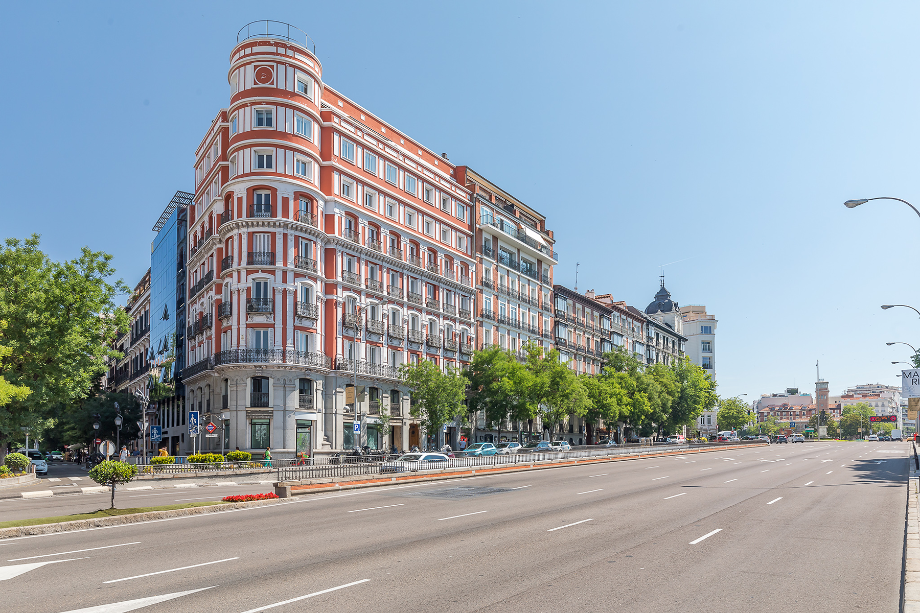  Bright interior floor in Recoletos ready for renovation, Madrid. - 物件實景