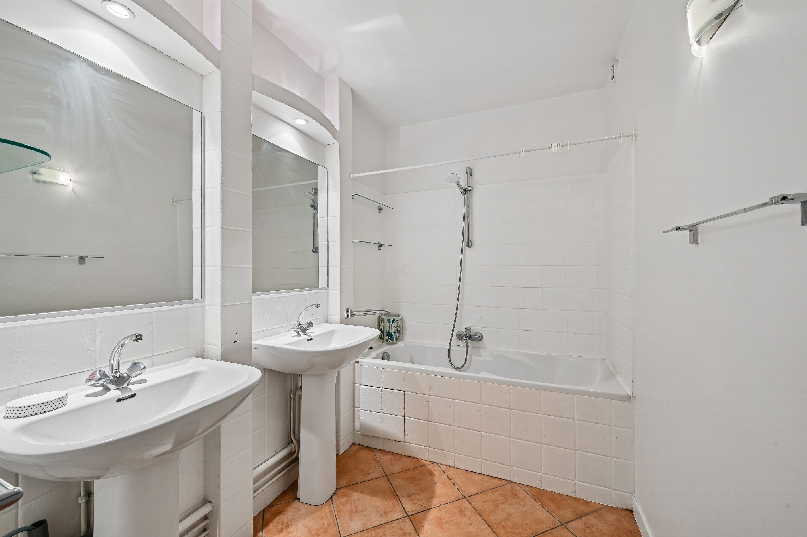  Elegant Parisian Residence in the Prestigious Janson de Sailly District, 16th A… - 物件實景