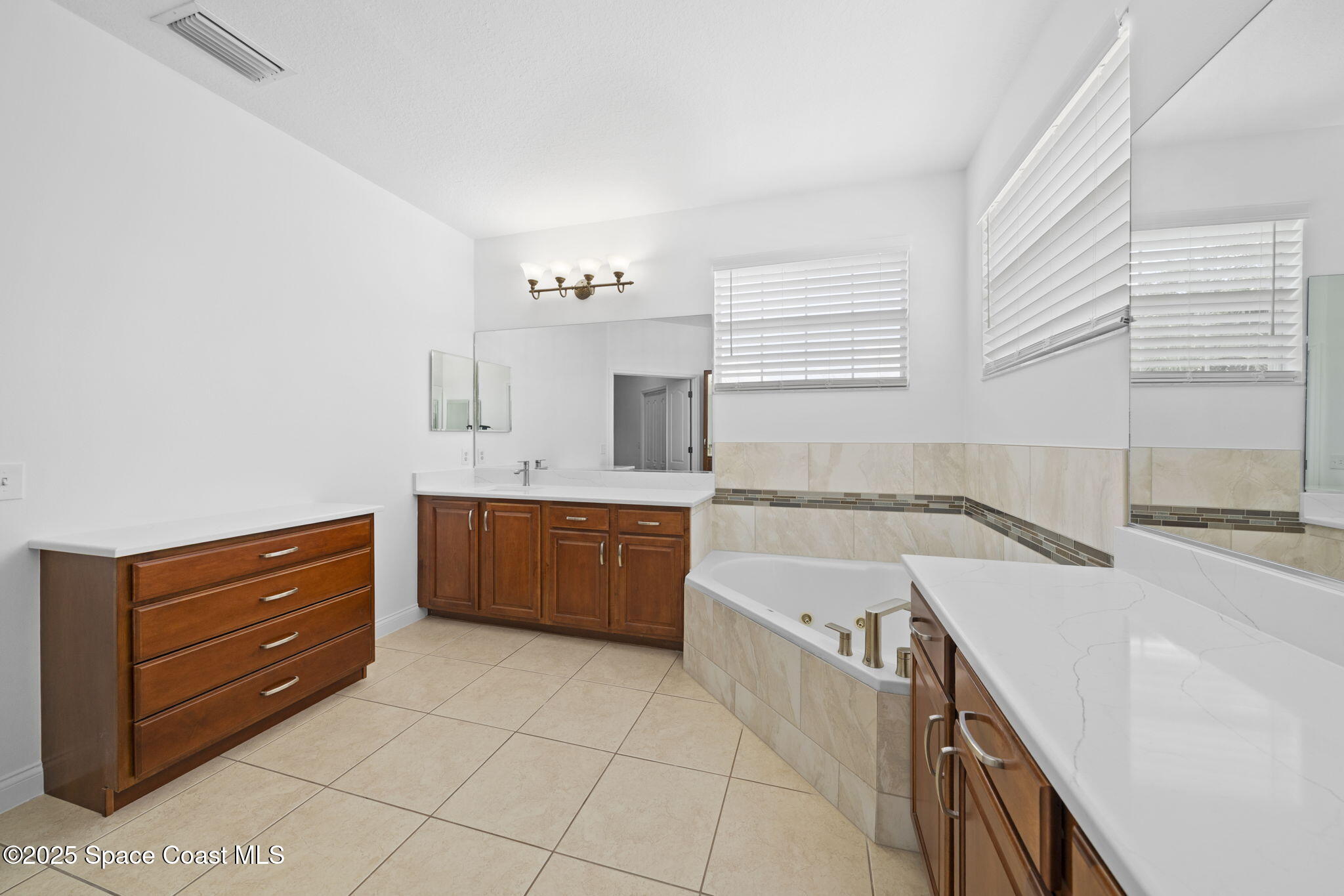 Rockledge, Florida, 32955, United States, 5 Bedrooms Bedrooms, ,3 BathroomsBathrooms,Residential,For Sale,1837606