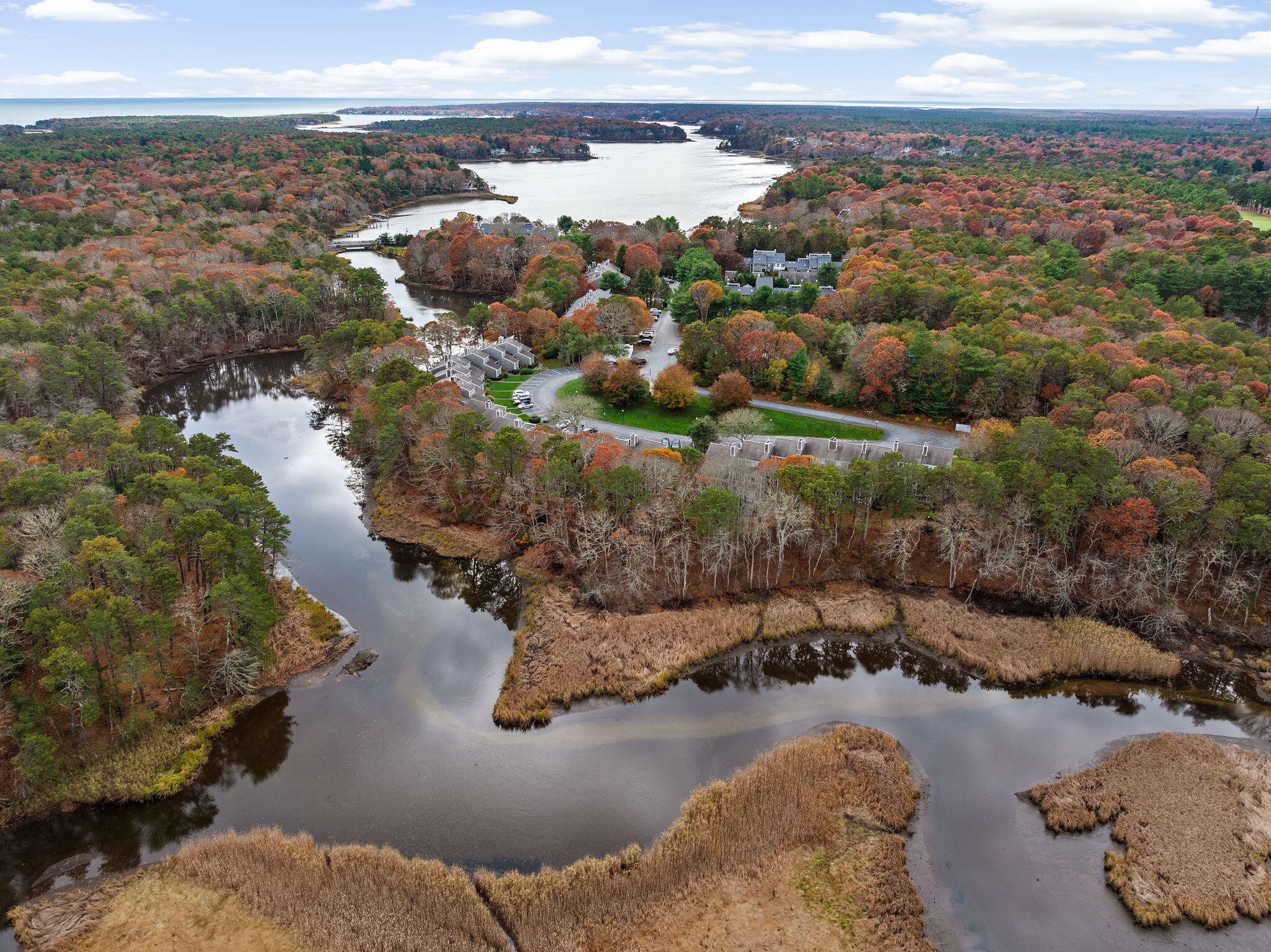 Mashpee, Massachusetts, 02649, United States, 2 Bedrooms Bedrooms, ,2 BathroomsBathrooms,Residential,For Sale,1992940