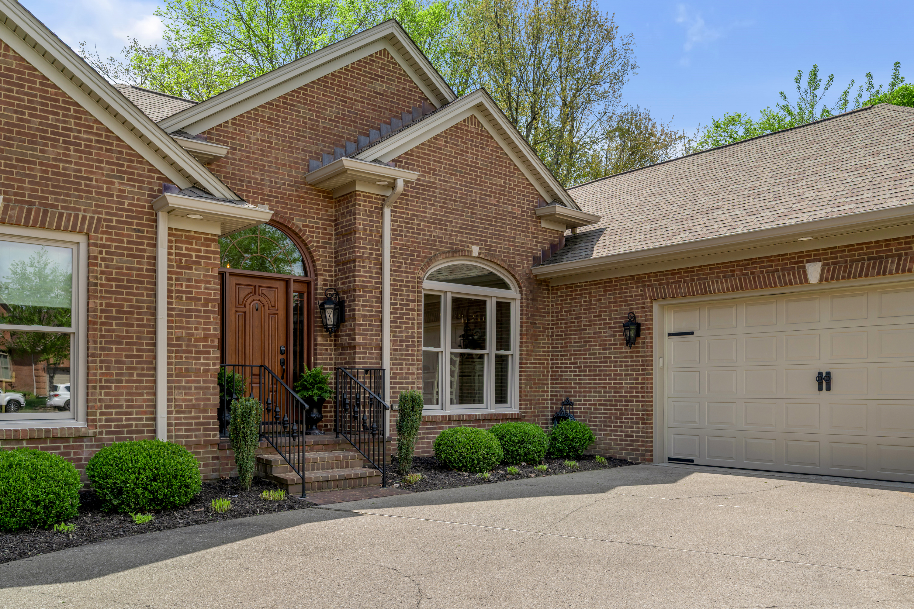  3128 Weymouth Court - 物件實景