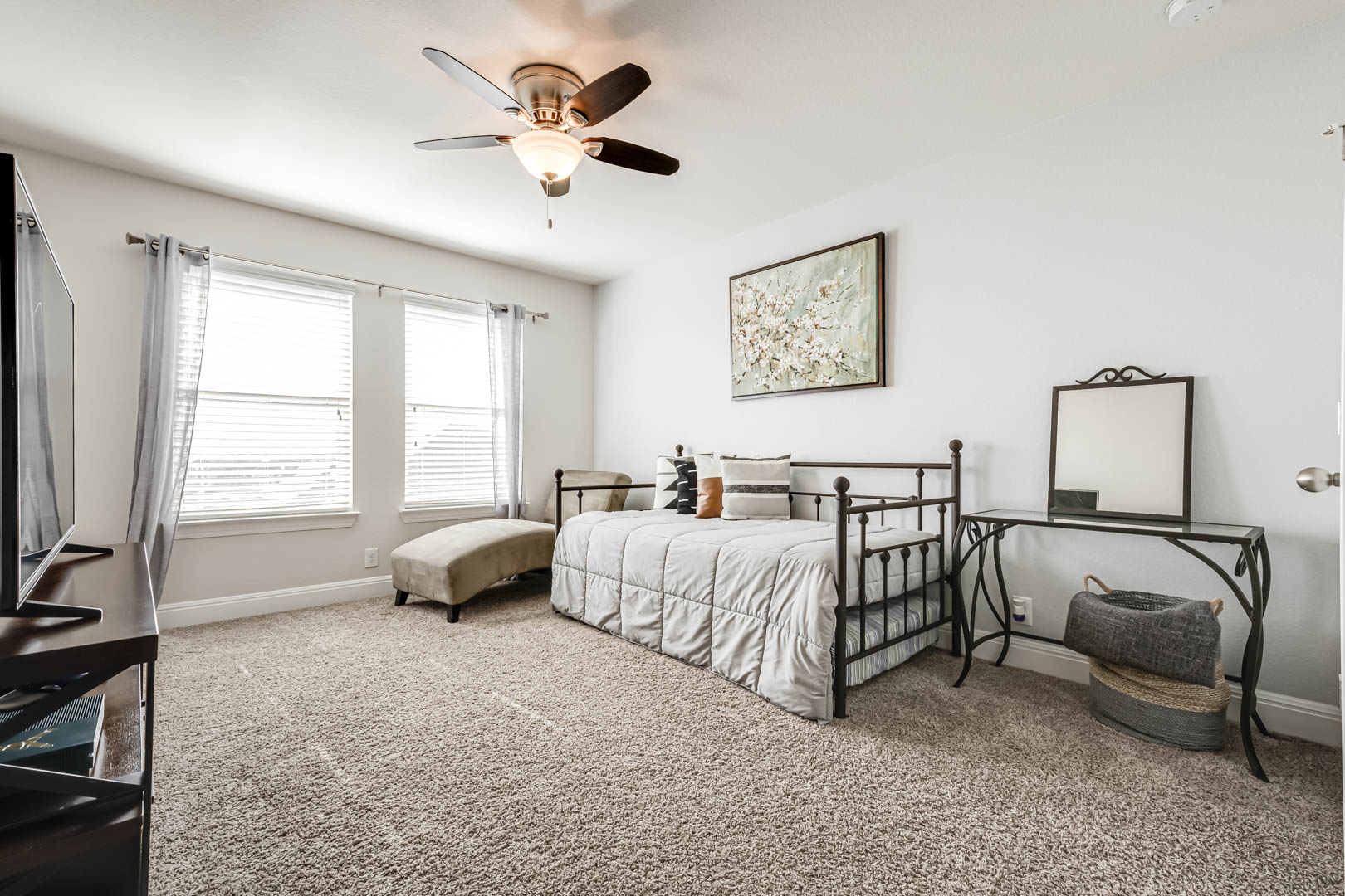 Cibolo, Texas, 78108, United States, 5 Bedrooms Bedrooms, ,4 BathroomsBathrooms,Residential,For Sale,2012398