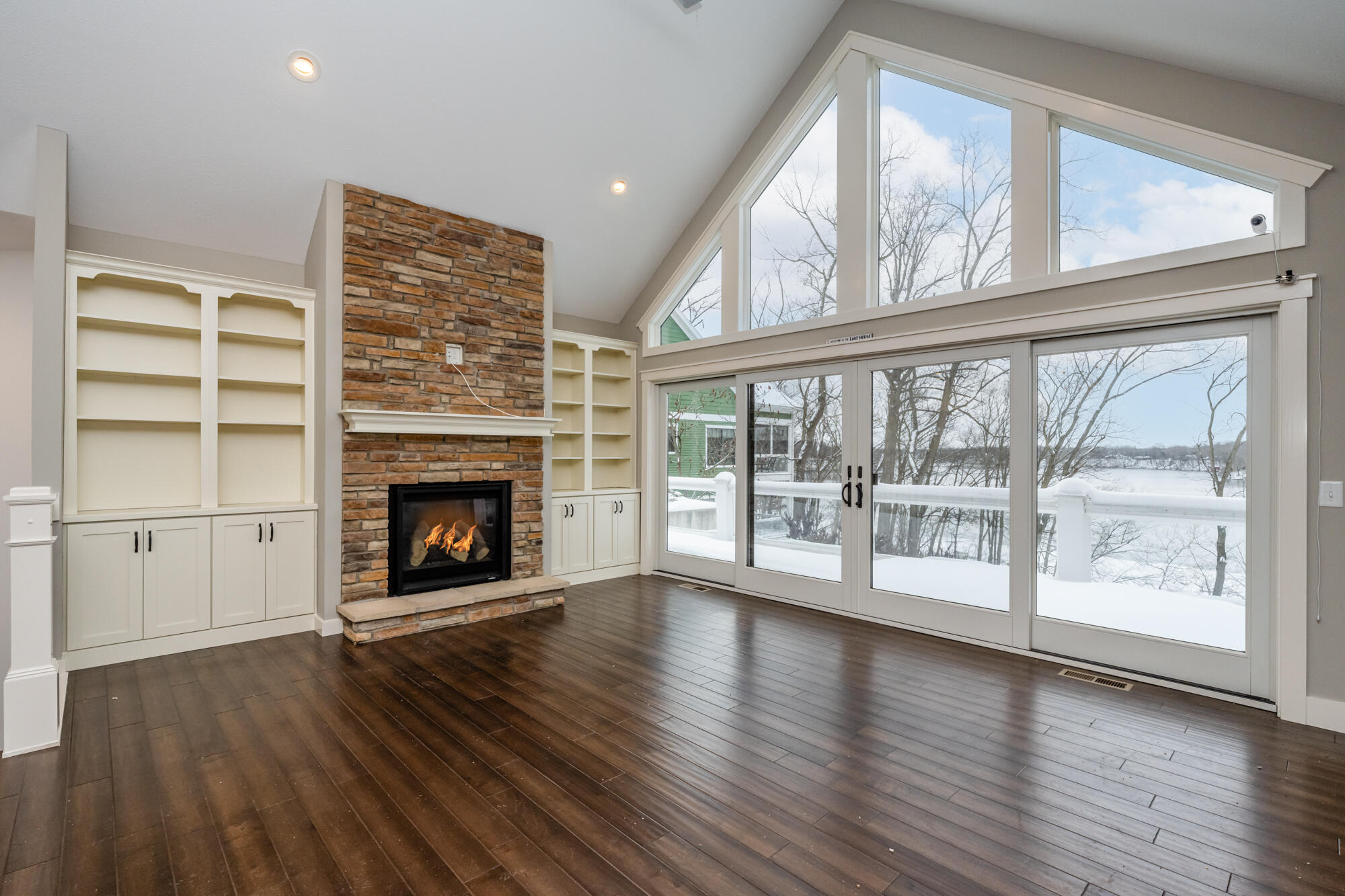 Berrien Springs, Michigan, 49103, United States, 4 Bedrooms Bedrooms, ,4 BathroomsBathrooms,Residential,For Sale,2005199