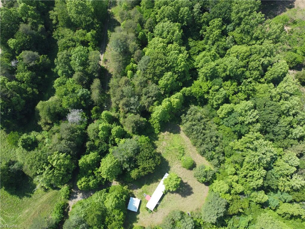 Walnut Cove, North Carolina, 27052, United States, 3 Bedrooms Bedrooms, ,1 BathroomBathrooms,Residential,For Sale,1837106