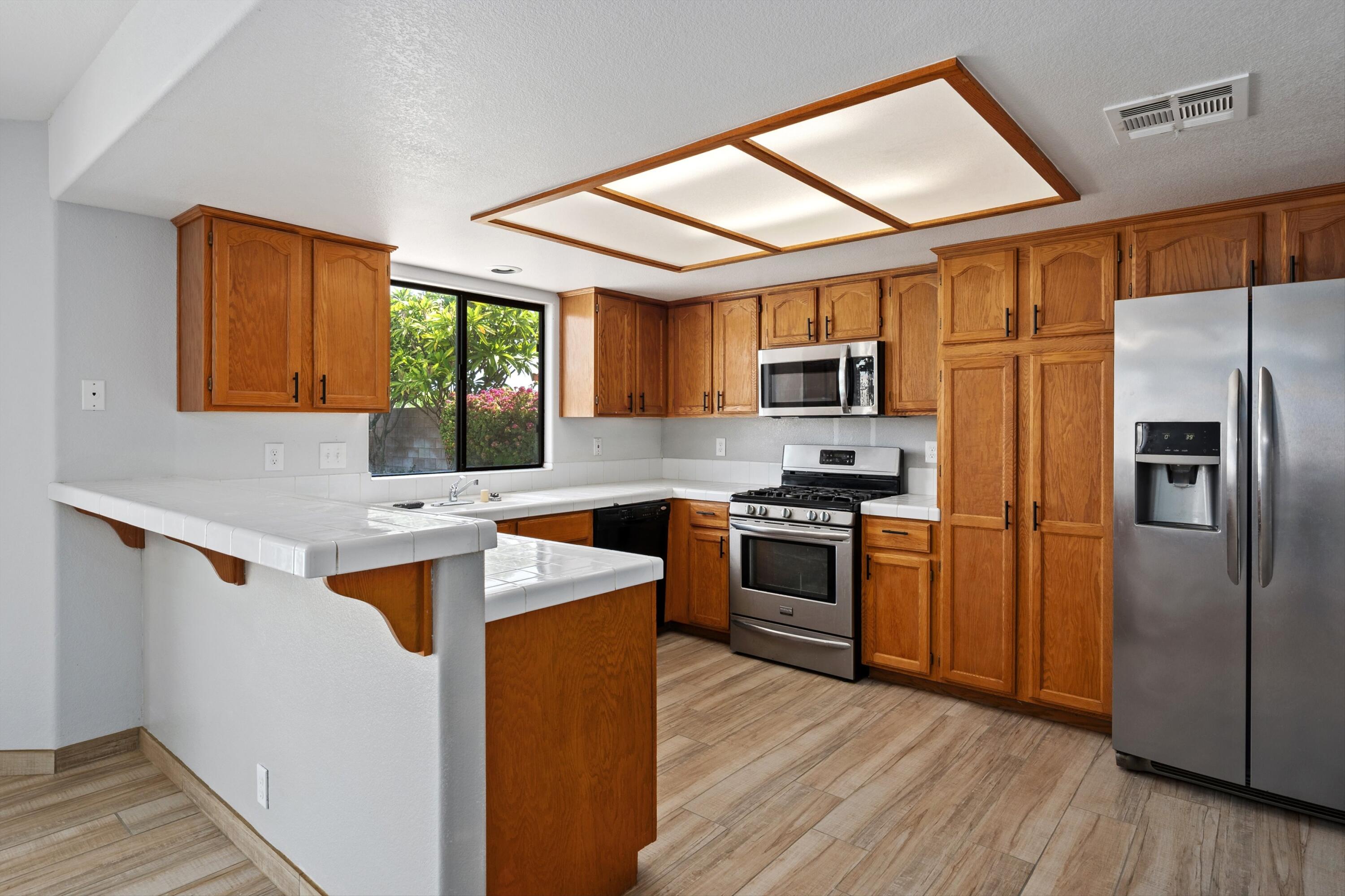 Indio, California, 92201, United States, 3 Bedrooms Bedrooms, ,2 BathroomsBathrooms,Residential,For Sale,1891507
