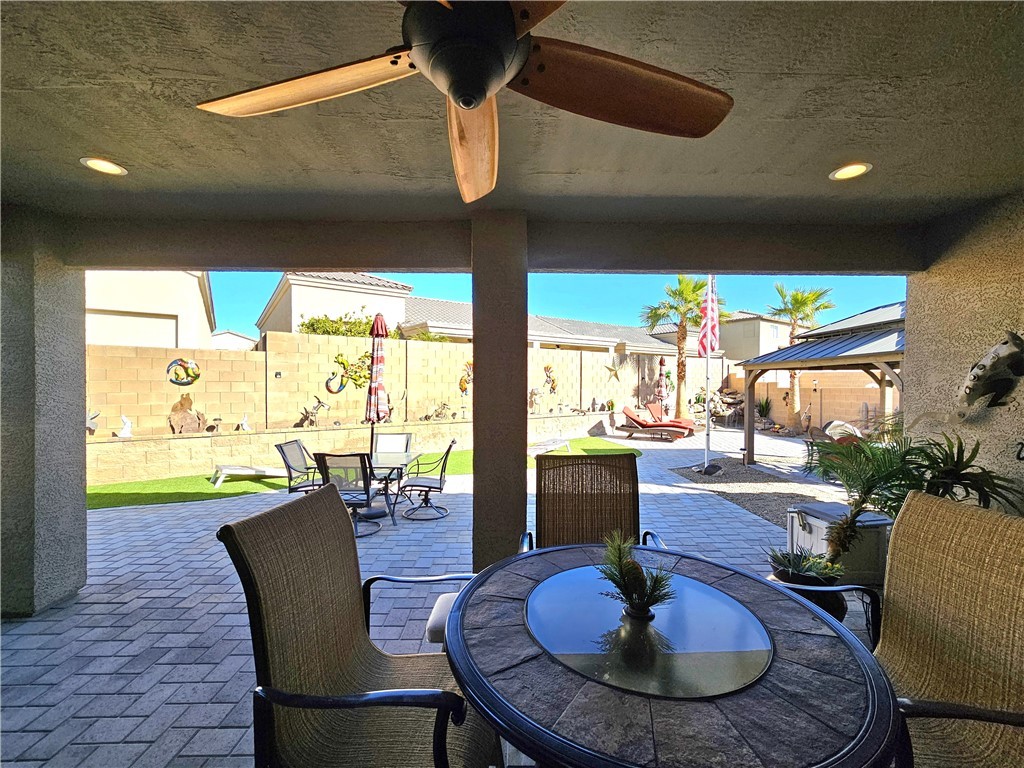Lake Havasu, Arizona, 86404, United States, 3 Bedrooms Bedrooms, ,2 BathroomsBathrooms,Residential,For Sale,1956180