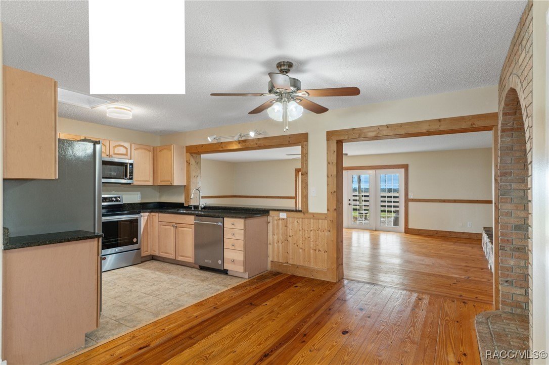 Floral City, Florida, 34436, United States, 3 Bedrooms Bedrooms, ,3 BathroomsBathrooms,Residential,For Sale,1982480