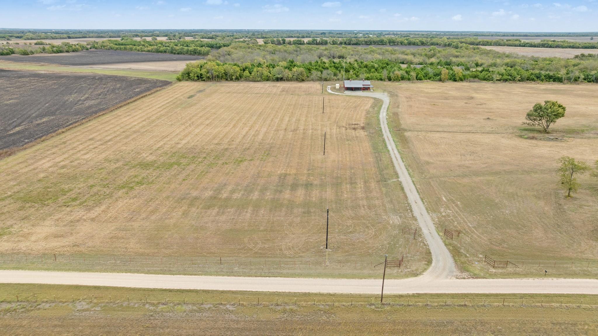 Roxton, Texas, 75477, United States, 3 Bedrooms Bedrooms, ,3 BathroomsBathrooms,Residential,For Sale,1982011