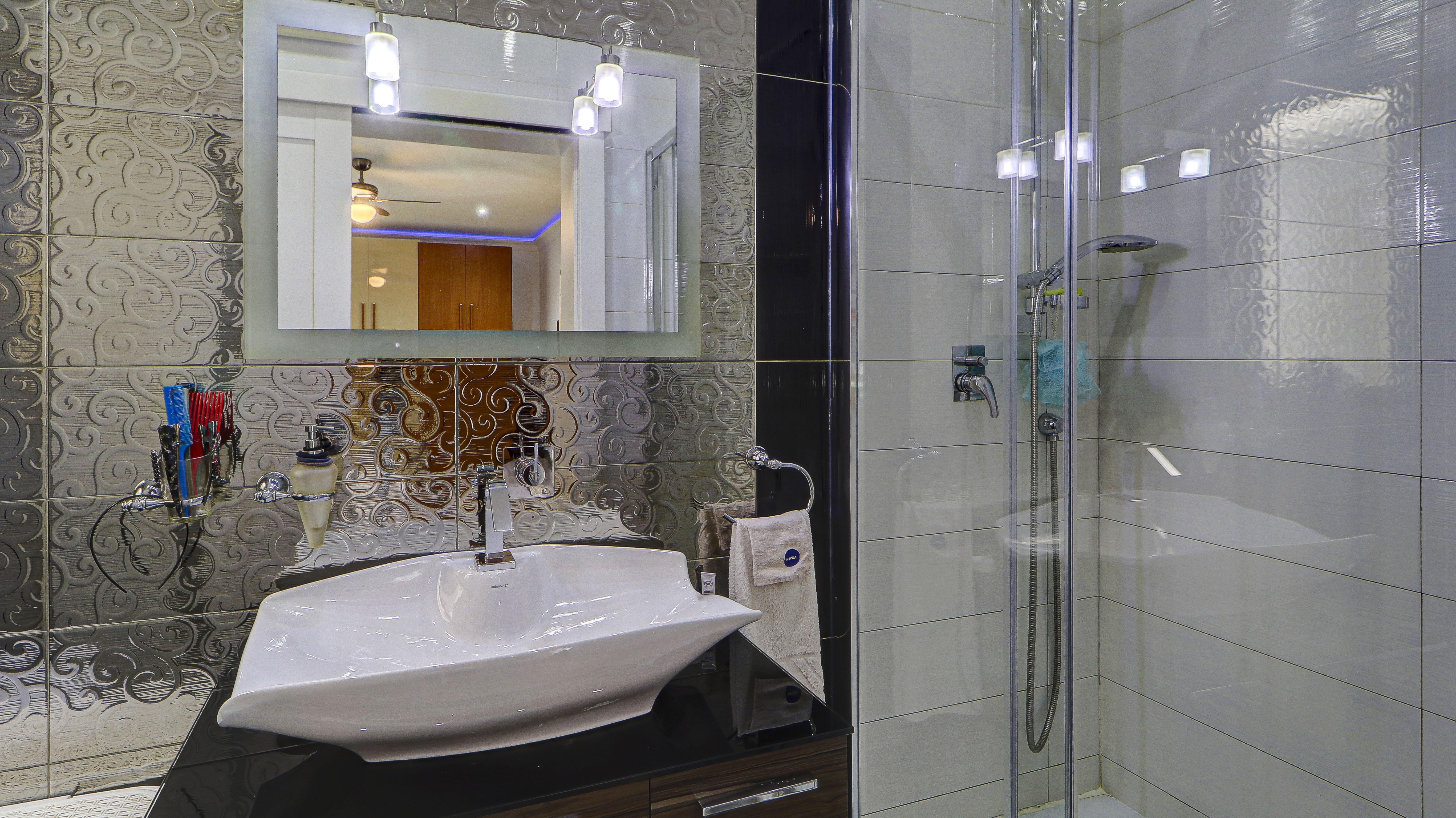  Stunning Penthouse with Panoramic Mediterranean Views - 物件實景