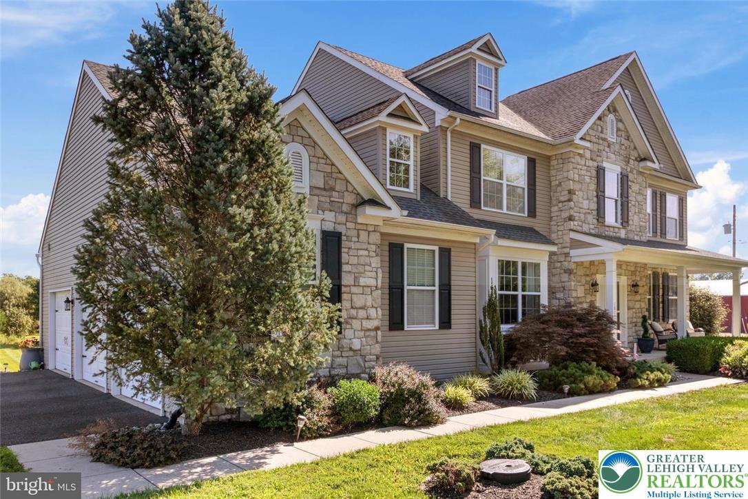 Marlborough Twp, Pennsylvania, 18054, United States, 5 Bedrooms Bedrooms, ,4 BathroomsBathrooms,Residential,For Sale,1918546