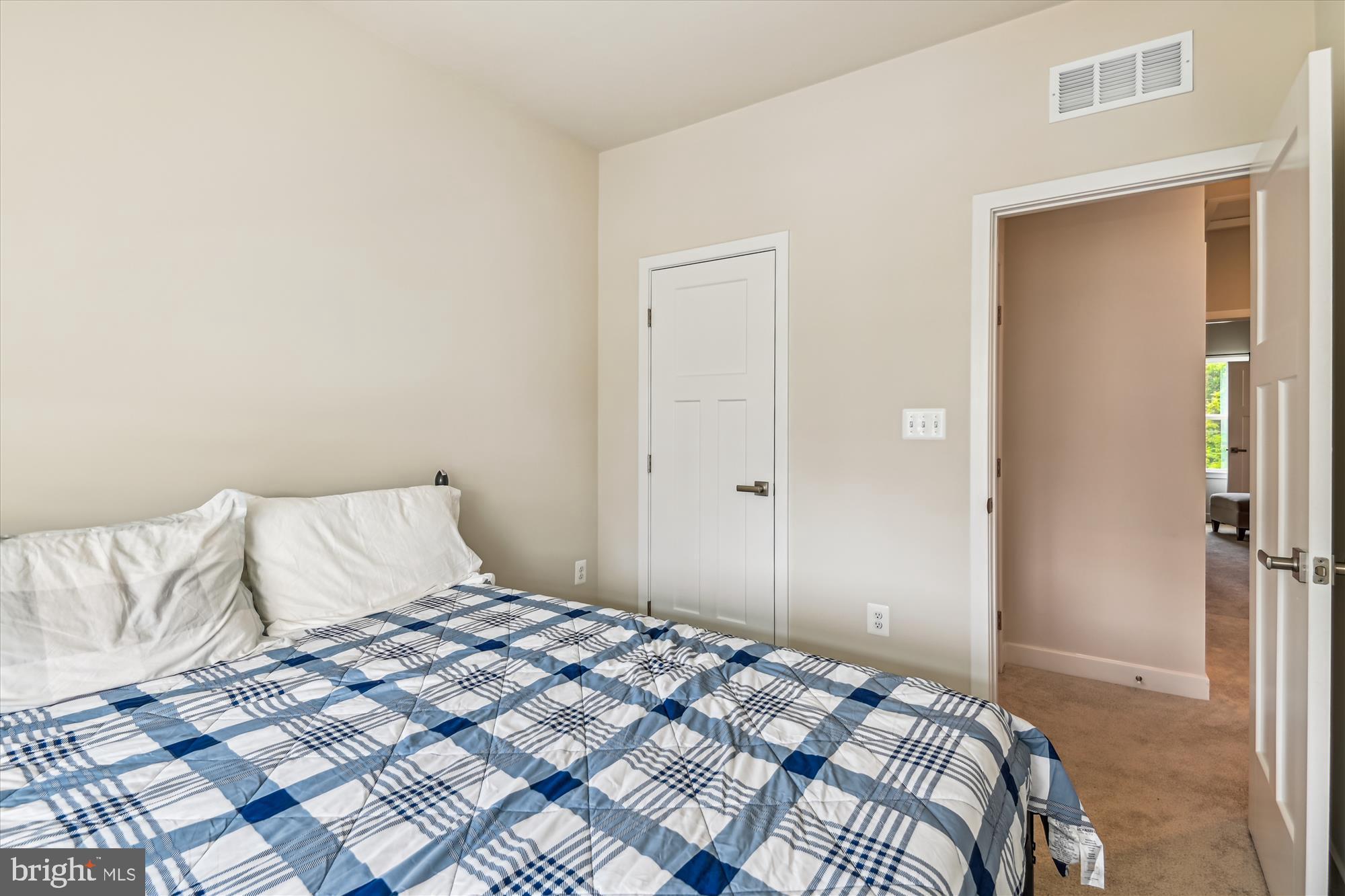 Pasadena, Maryland, 21122, United States, 3 Bedrooms Bedrooms, ,3 BathroomsBathrooms,Residential,For Sale,1982295