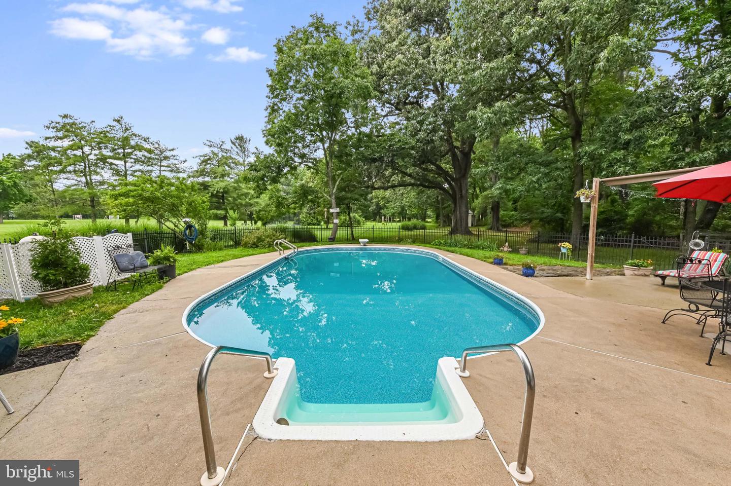 Easton, Maryland, 21601, United States, 5 Bedrooms Bedrooms, ,4 BathroomsBathrooms,Residential,For Sale,2002273