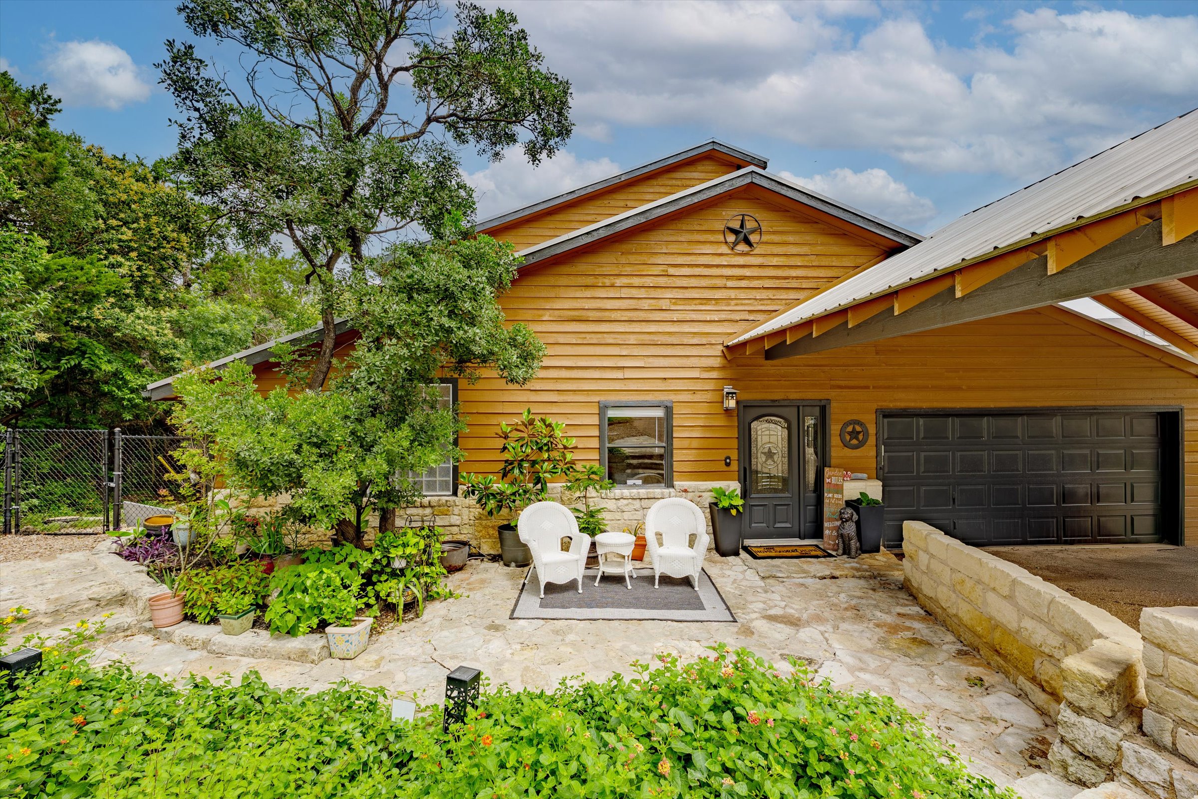  Rare Combination Of True Lake Living and Convenient Access to Austin - 物件實景