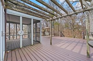 Poughkeepsie, New York, 12603, United States, 4 Bedrooms Bedrooms, ,3 BathroomsBathrooms,Residential,For Sale,1927911