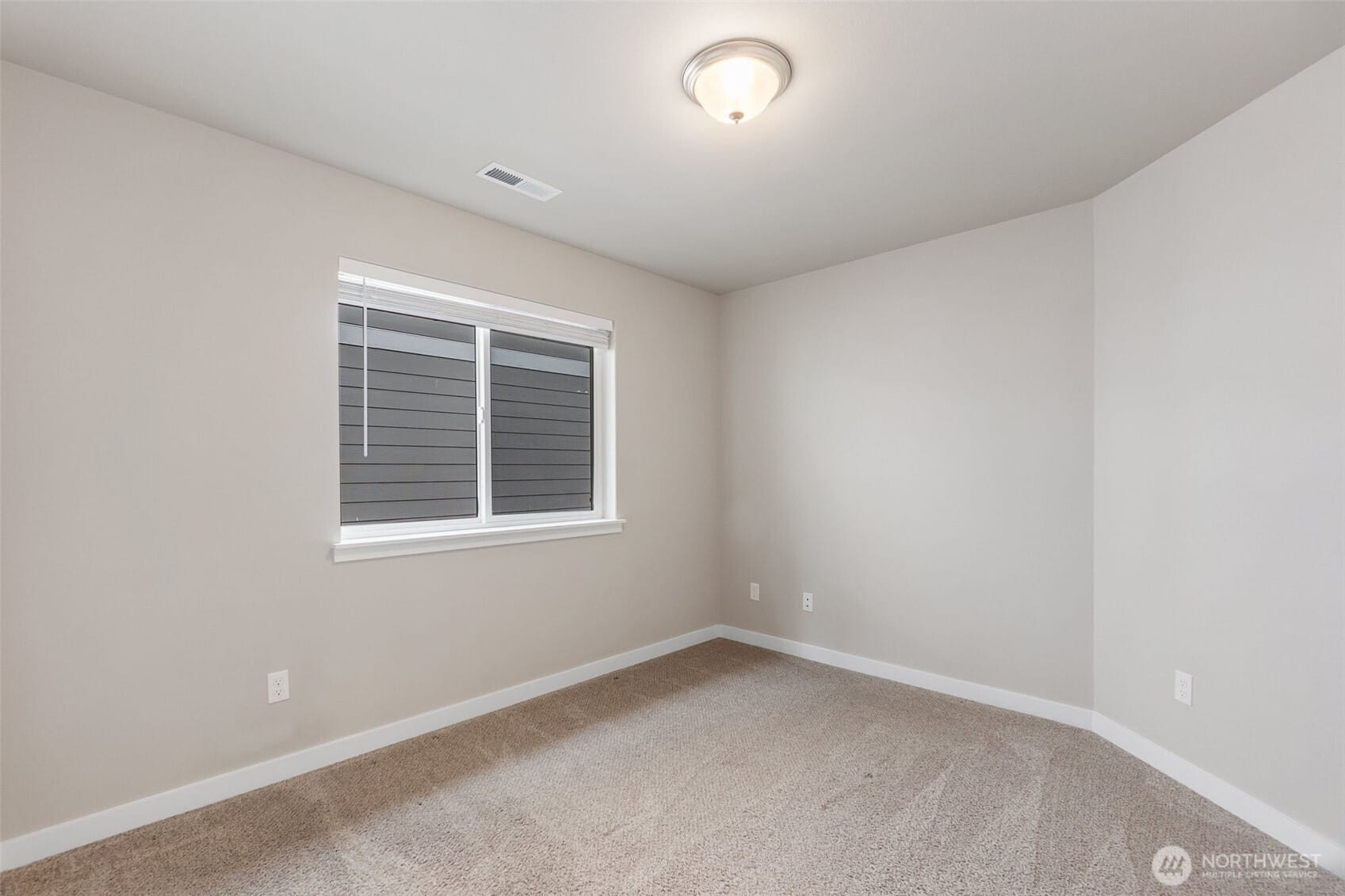Tumwater, Washington, 98501, United States, 5 Bedrooms Bedrooms, ,4 BathroomsBathrooms,Residential,For Sale,1785194