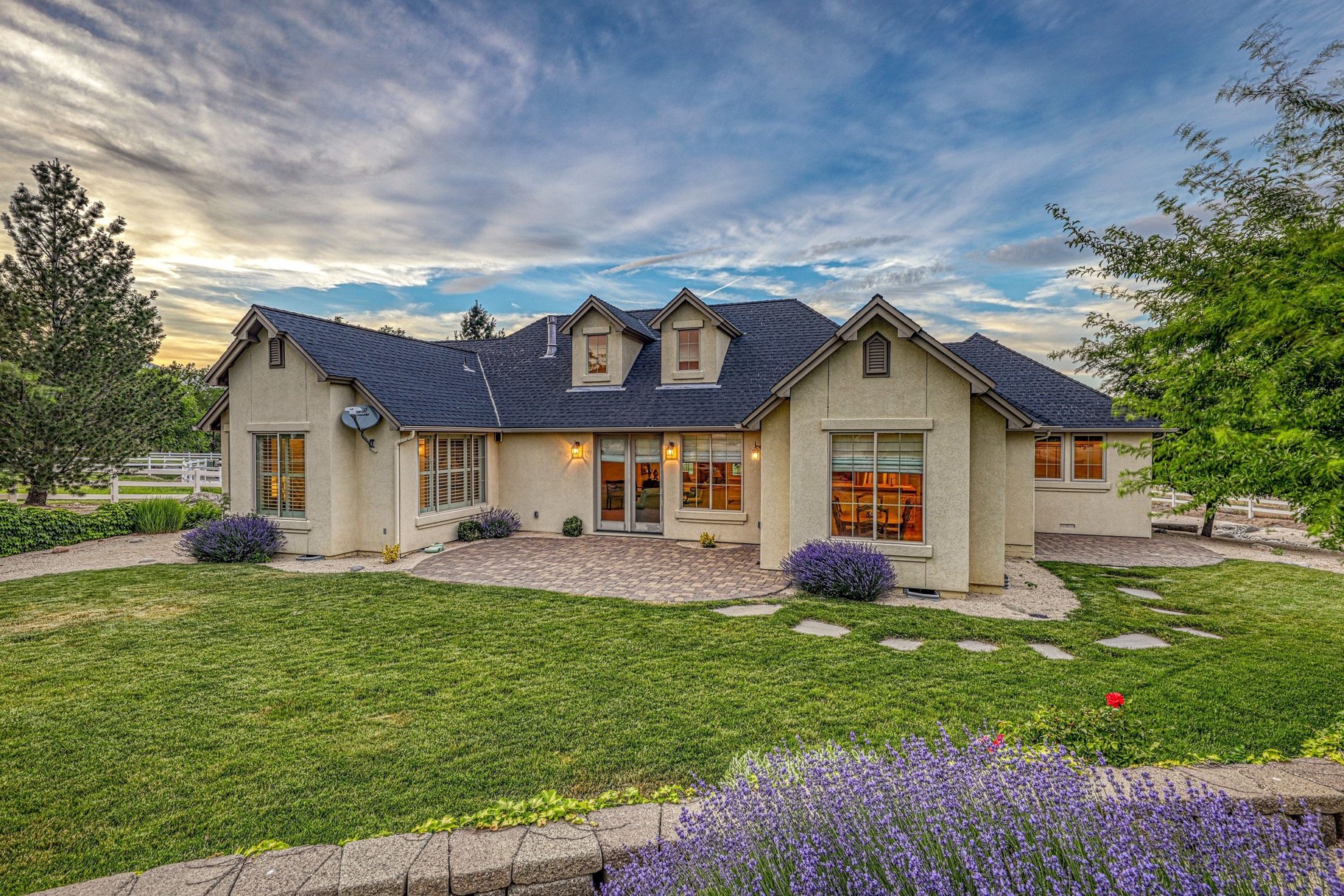  Peaceful Ranch Inspired Lifestyle - 物件實景
