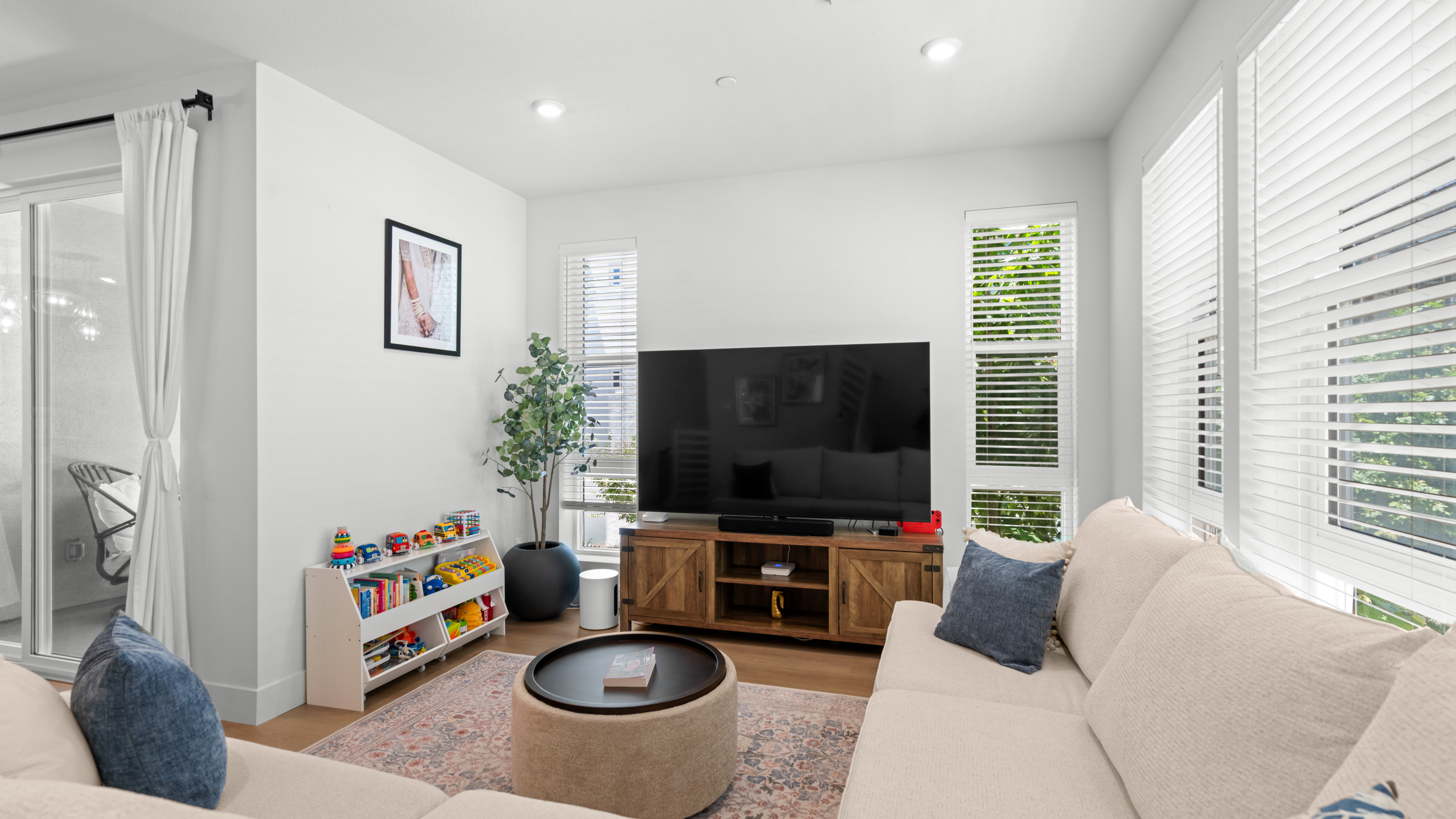  Modern Townhome in Novato - 物件實景
