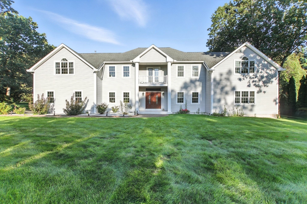 Westfield, Massachusetts, 01085, United States, 4 Bedrooms Bedrooms, ,3 BathroomsBathrooms,Residential,For Sale,1942003